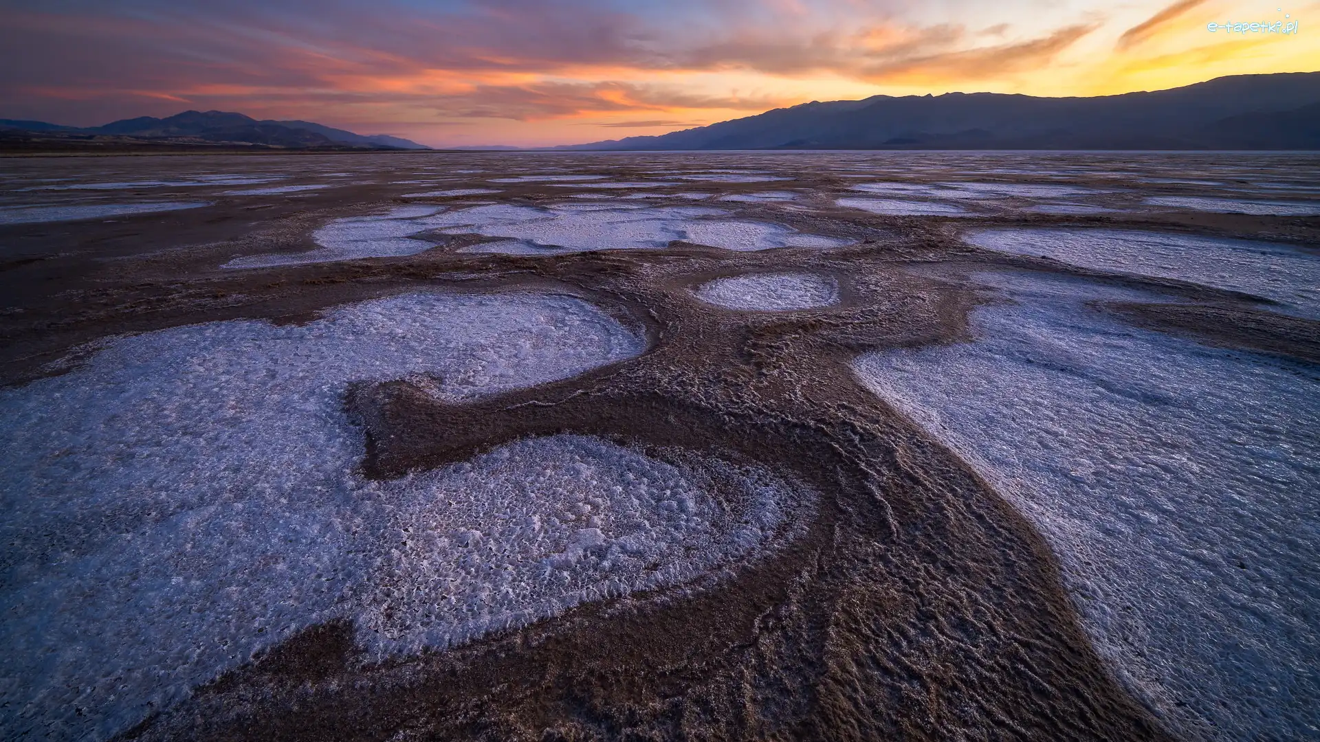 Badwater, Solnisko, Wyschnięte, Death Valley National Park, Park Narodowy Doliny Śmierci, Stany Zjednoczone, Kalifornia, Jezioro, Zachód słońca