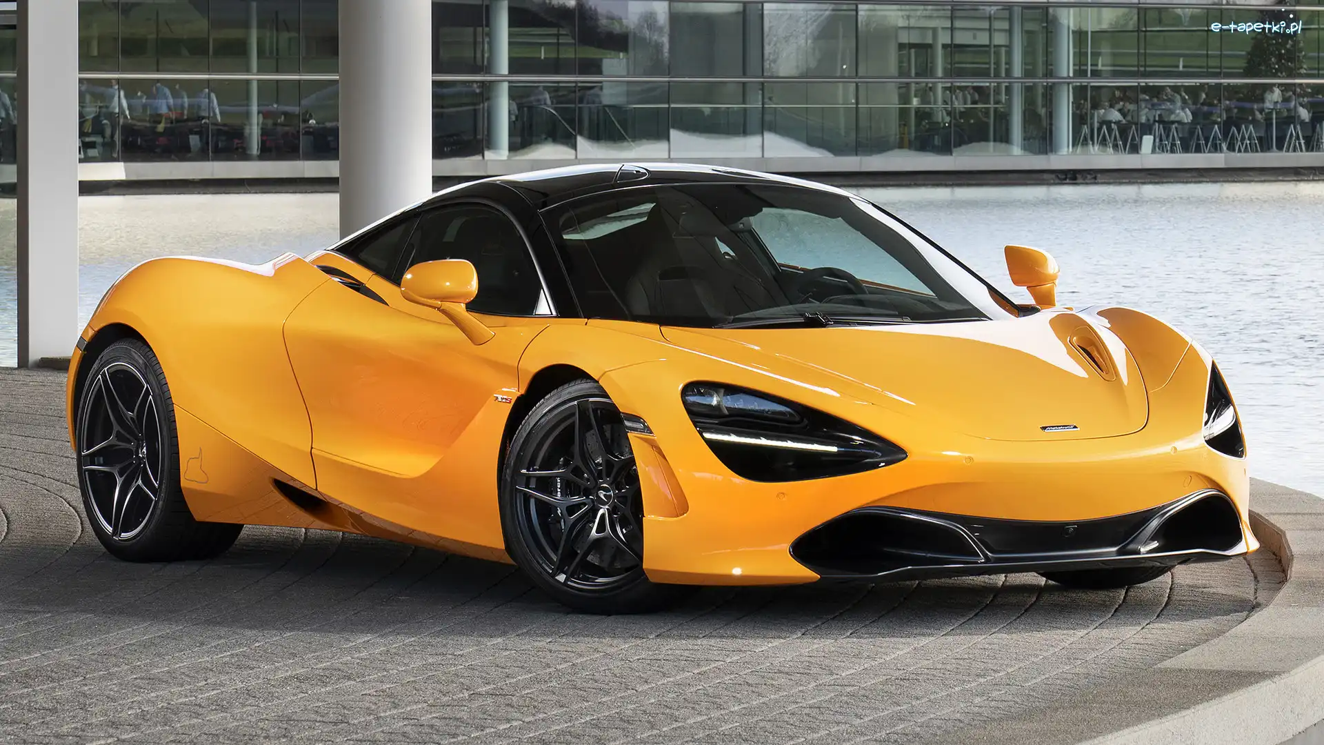Żółty, McLaren 720S