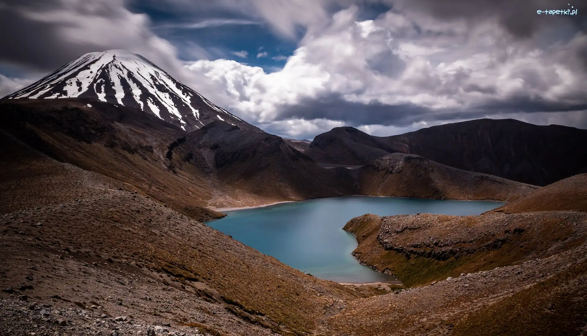 Góry, Tama Lake, Park Narodowy Tongariro, Chmury, Jezioro, Nowa Zelandia