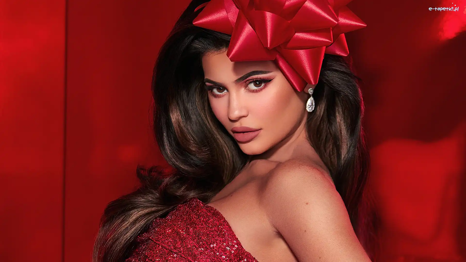 Kobieta, Kylie Jenner, Modelka, Kokarda, Czerwona