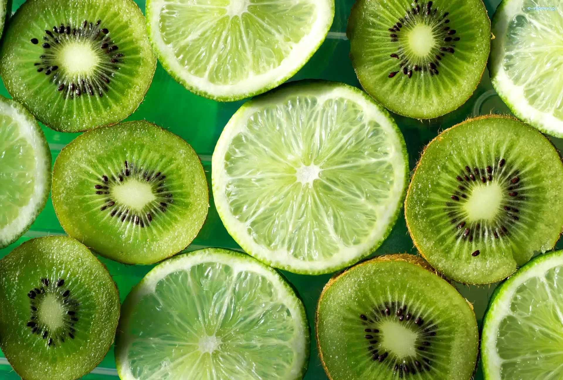 Limonka, Kiwi, Owoce