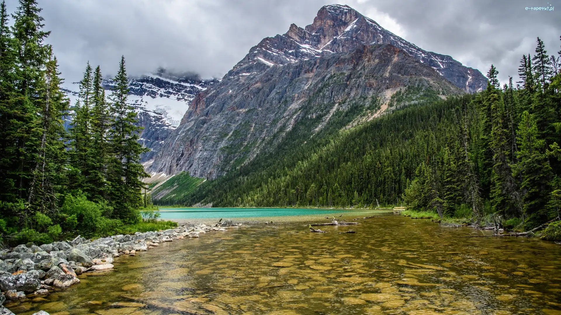 Rzeka, Kanada, Astoria River, Park Narodowy Jasper, Chmury, Góry, Mount Edith Cavell, Lasy, Góra, Alberta, Drzewa