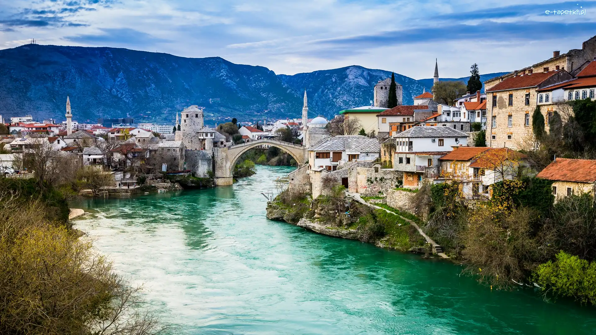 Stary Most, Neretwa, Mostar, Miasto, Bośnia i Hercegowina, Drzewa, Domy, Rzeka, Góry