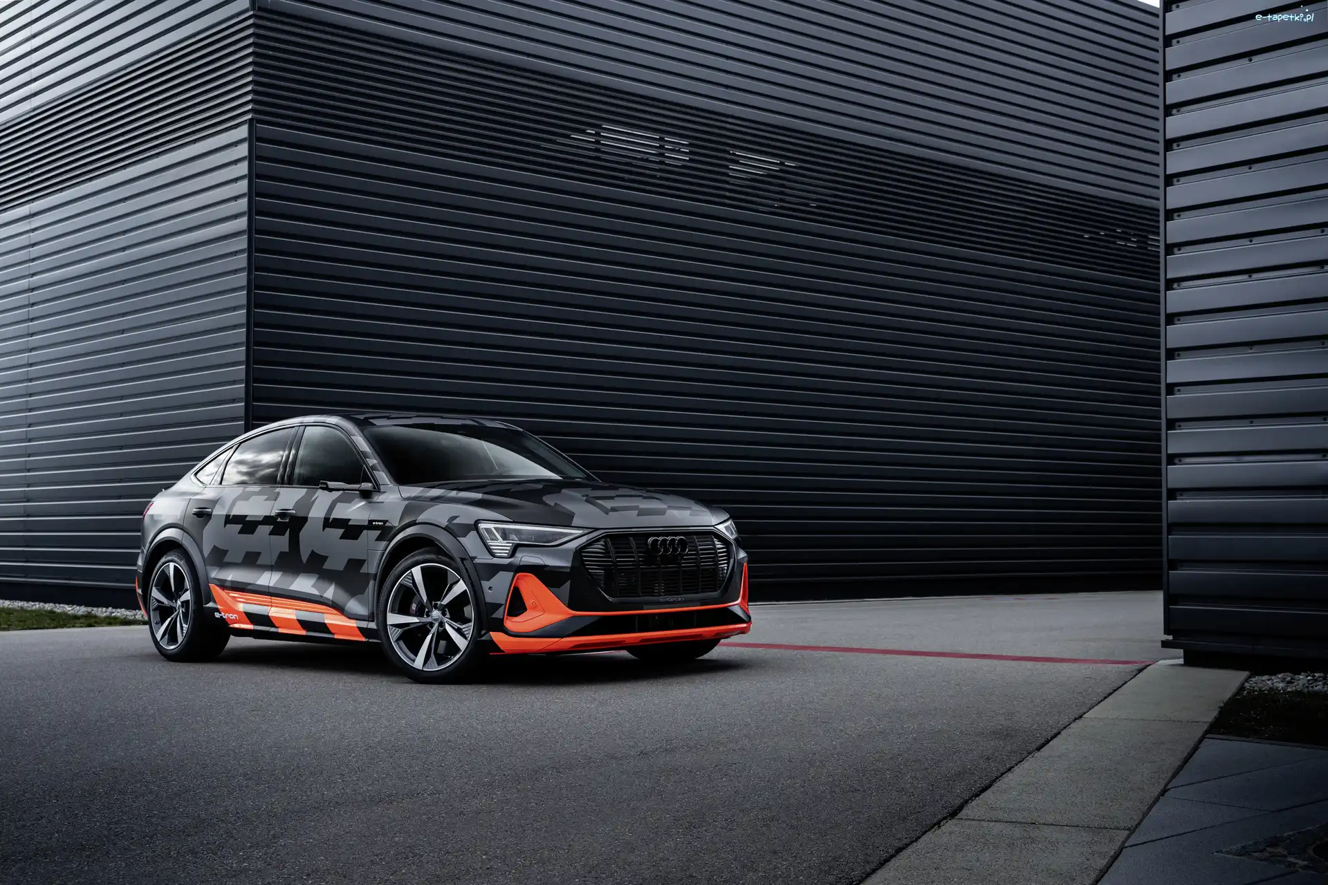 2020, Audi e-Tron S