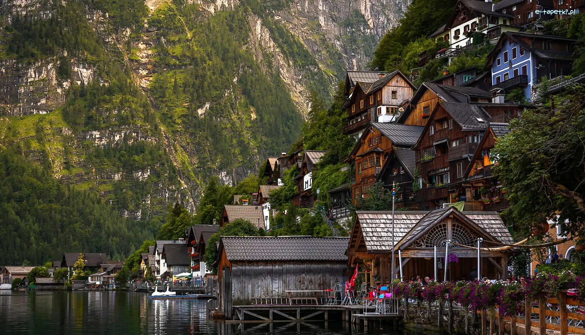Austria, Jezioro, Hallstattersee, Alpy Salzburskie, Góry, Hallstatt, Domy