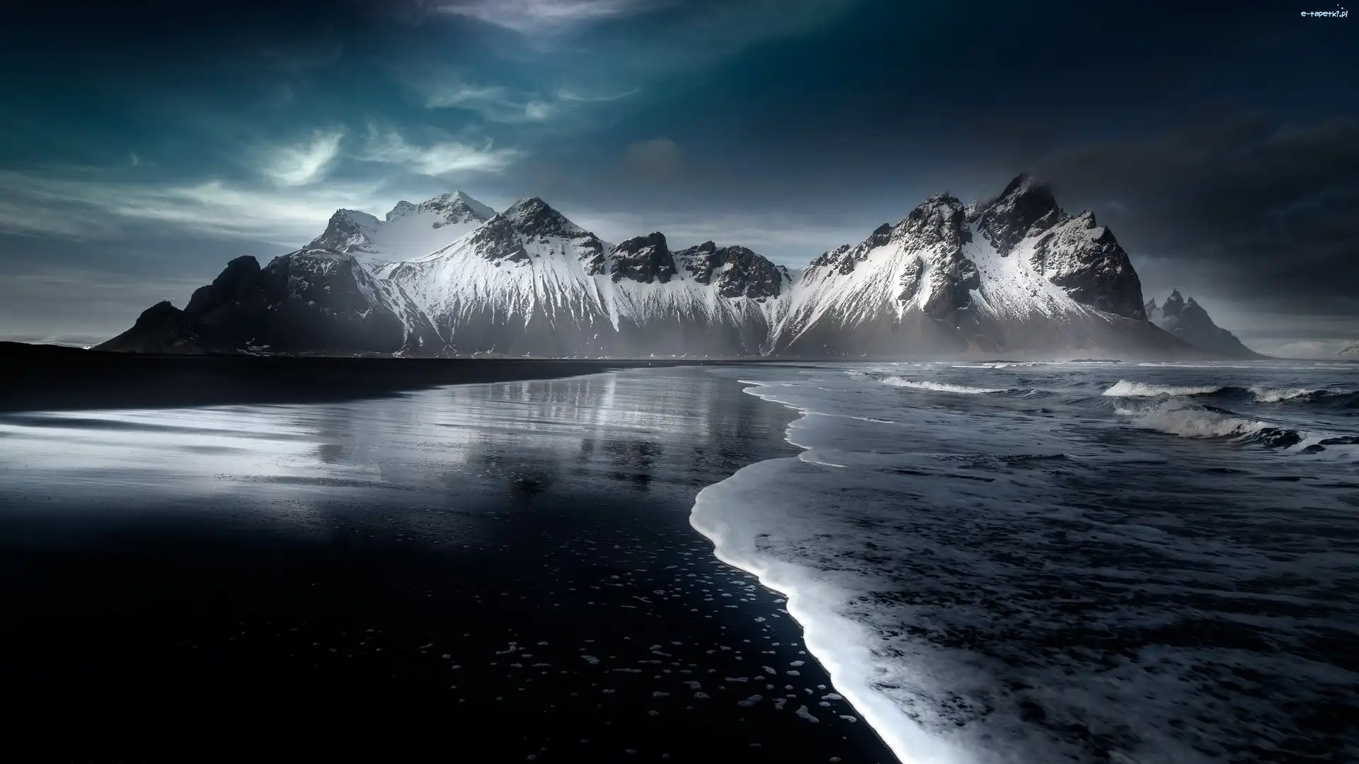 Plaża Stokksnes, Szczyty, Góra Vestrahorn, Góry, Islandia, Morze, Piasek, Ośnieżone, Czarny