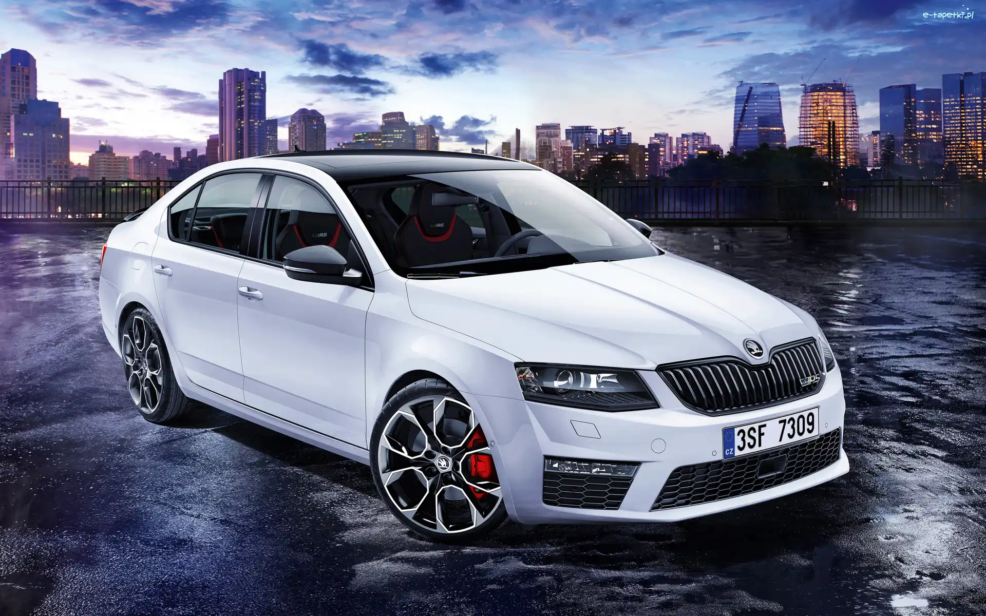 Skoda Octavia RS, Biała
