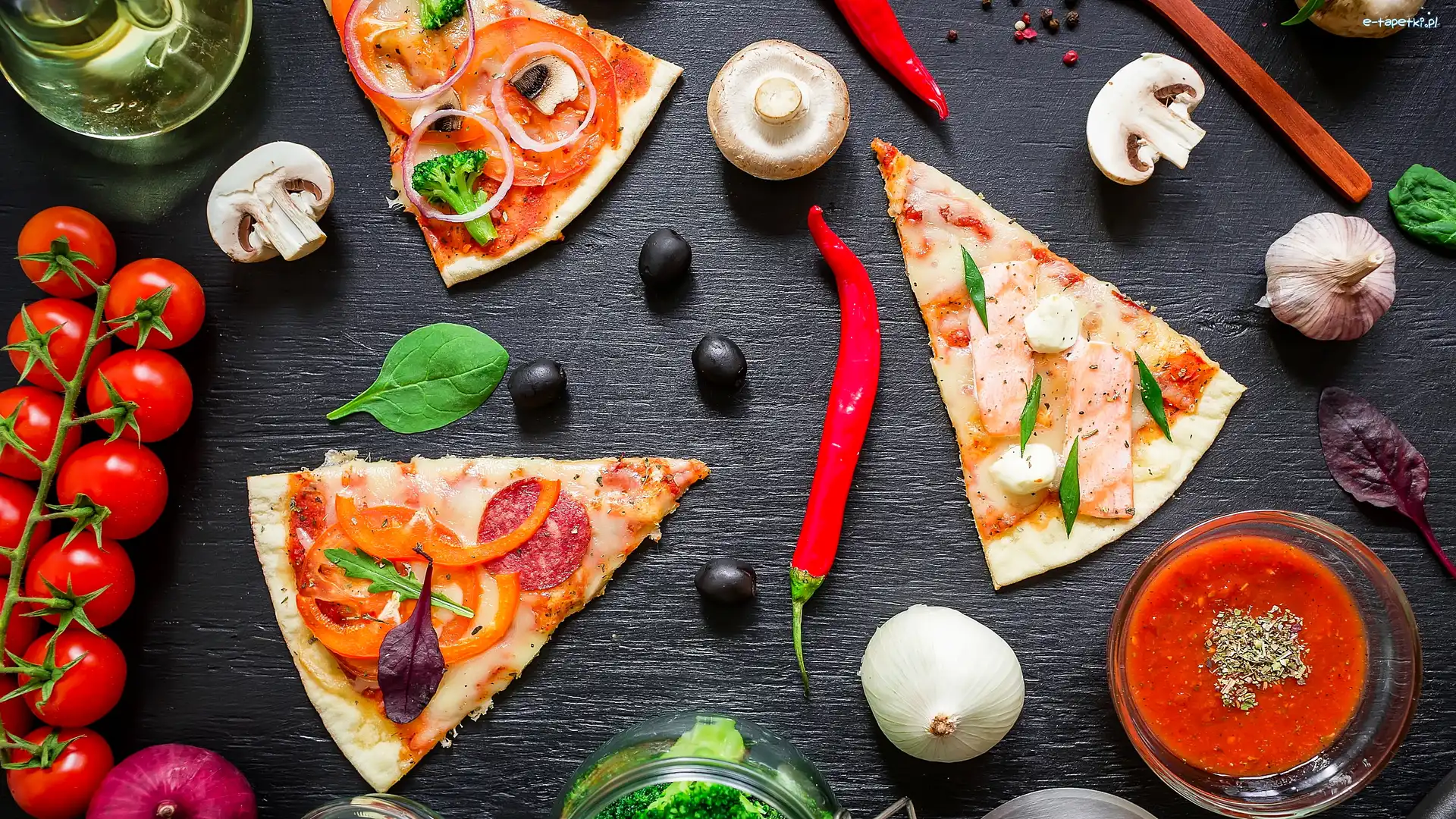 Kawałki, Pieczarki, Pomidory, Pizza