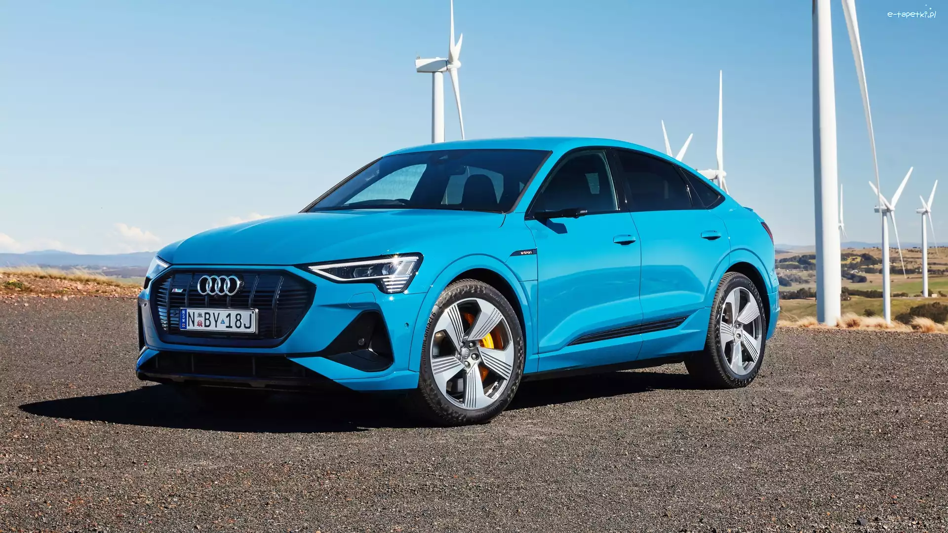 Audi e-Tron 55 Sportback, Niebieskie