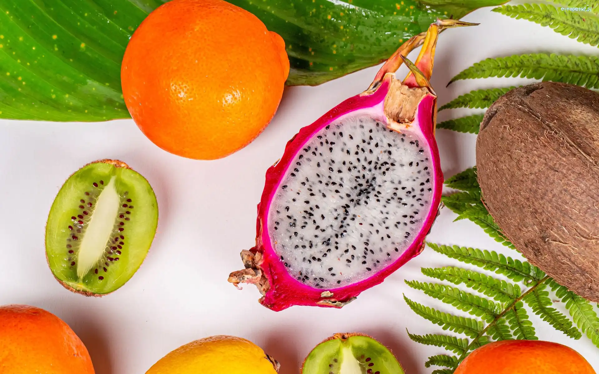 Pomarańcza, Kiwi, Pitaja
