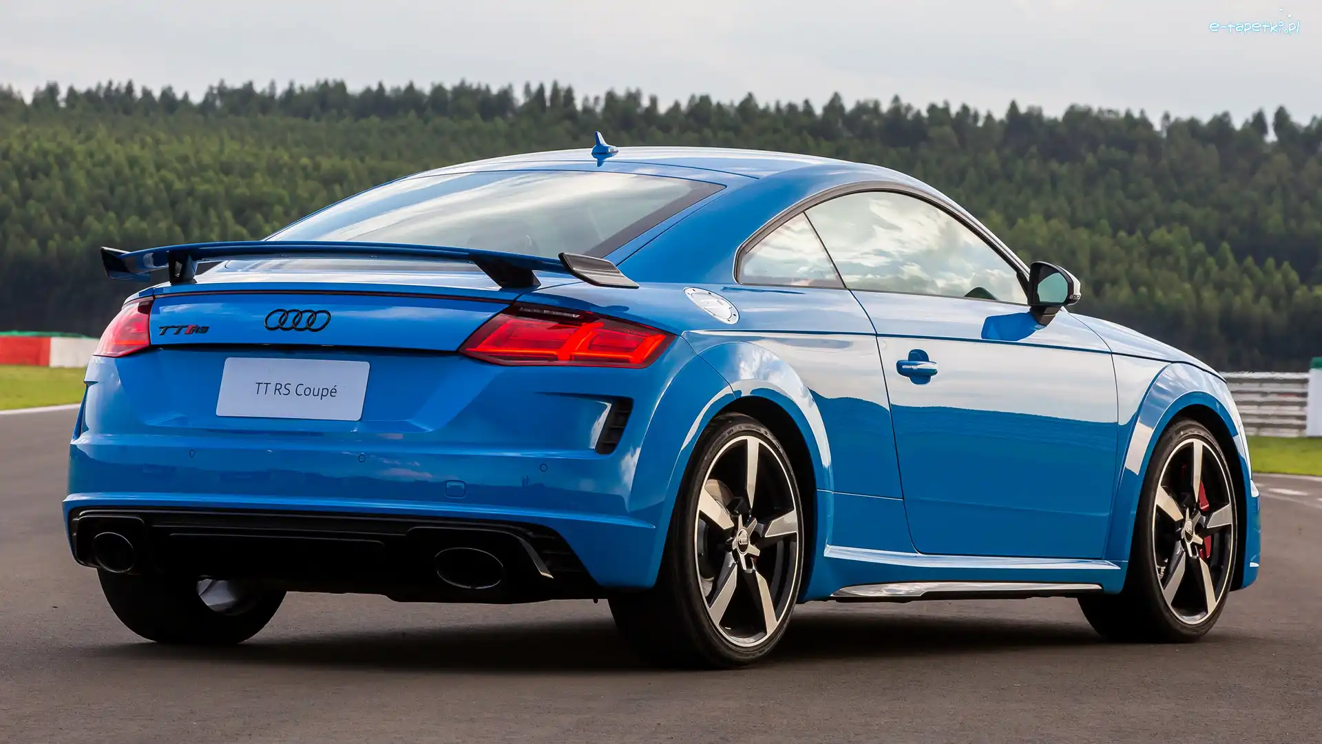 Niebieskie, Audi TT RS Coupe