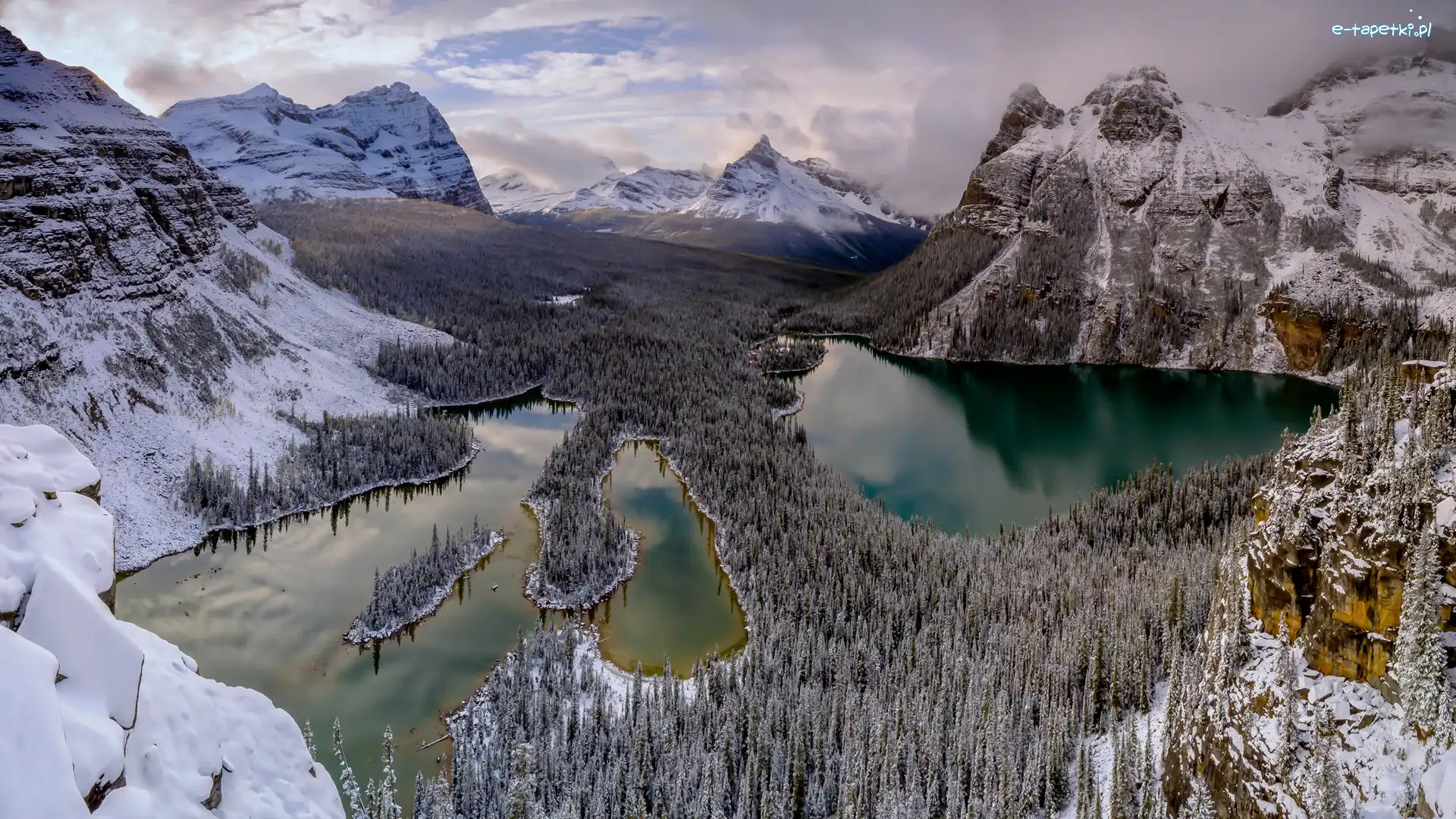 Lake OHara, Mary Lake, Park Narodowy Yoho, Kolumbia Brytyjska, Kanada, Chmury, Zima, Jeziora, Góry