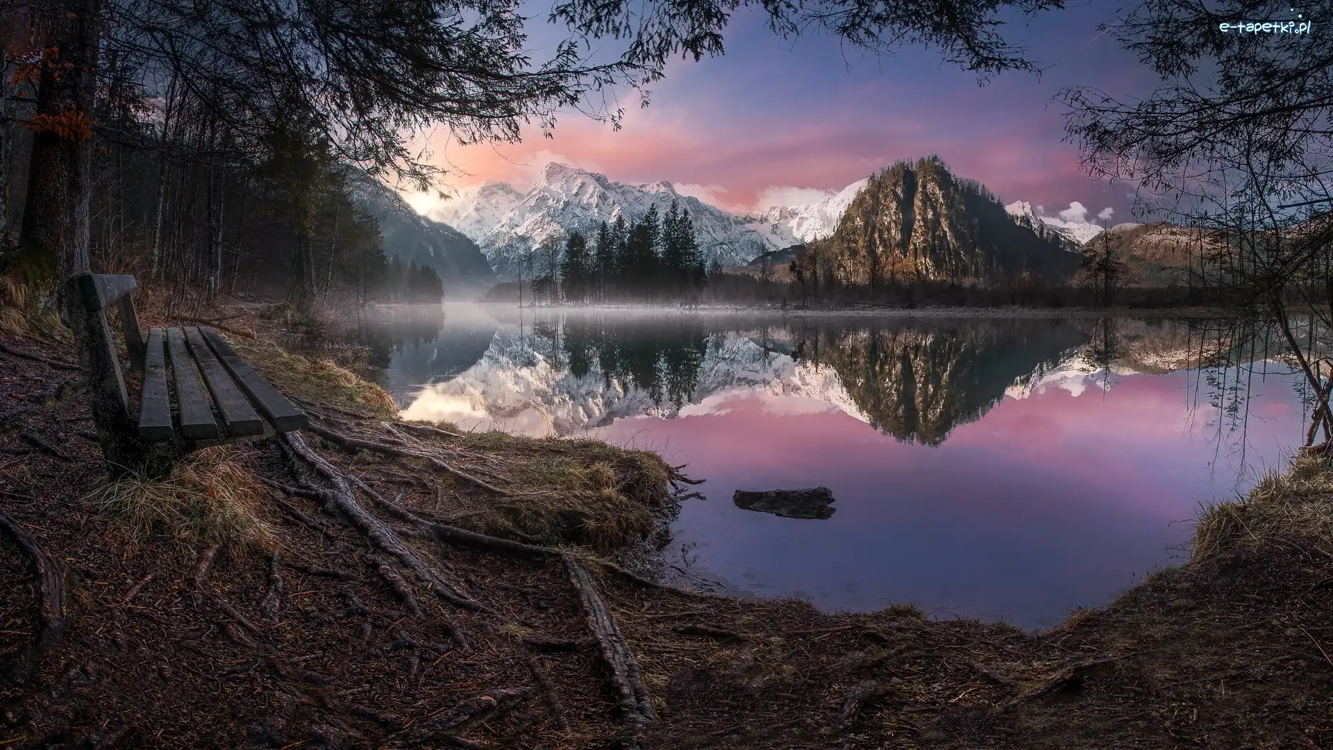 Góry, Szczyty, Drzewa, Ławka, Jezioro Almsee, Austria, Wzgórza, Ośnieżone, Totes Gebirge
