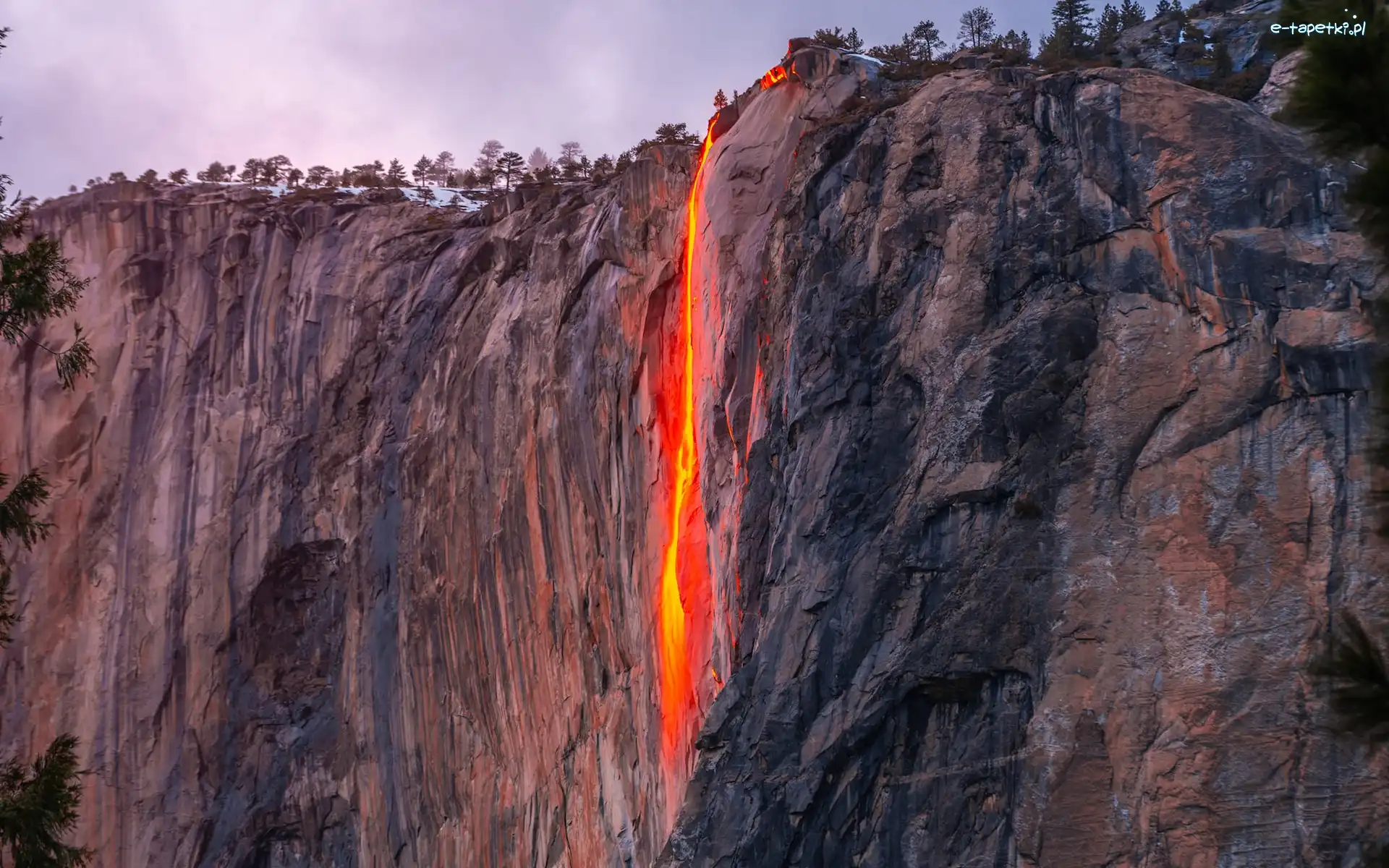 Stany Zjednoczone, Wodospad, Horsetail Fall, Skały, Park Narodowy Yosemite, Kalifornia, Góra