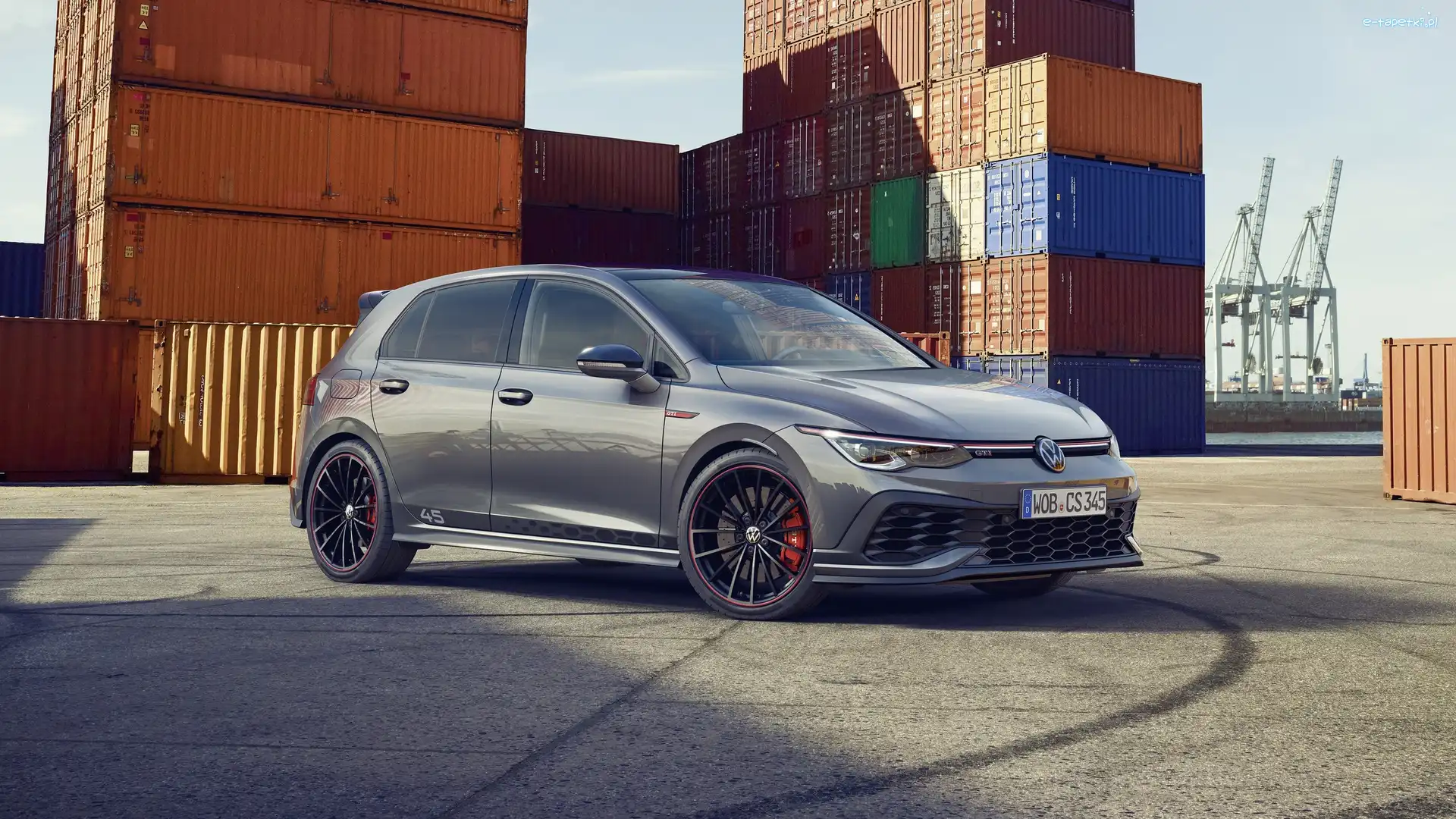 Kontenery, Clubsport 45, Volkswagen Golf GTI