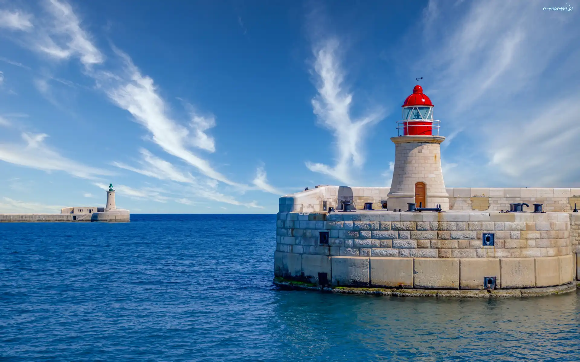 Malta, Morze, Valletta, Niebo, Latarnie morskie