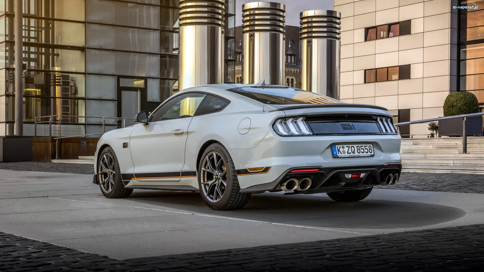 Tył, Ford Mustang Mach 1, Biały