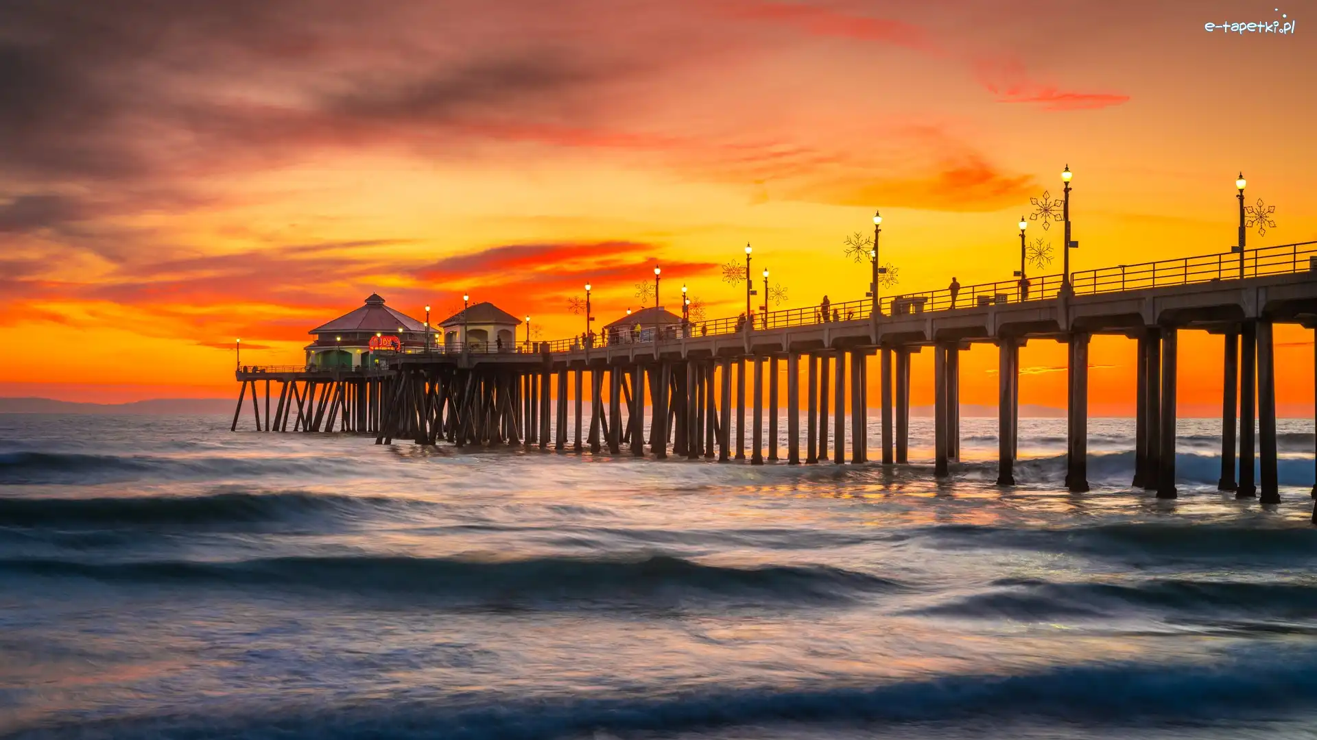 Huntington Beach Pier, Fale, Stany Zjednoczone, Kalifornia, Molo, Zachód słońca, Huntington Beach, Morze