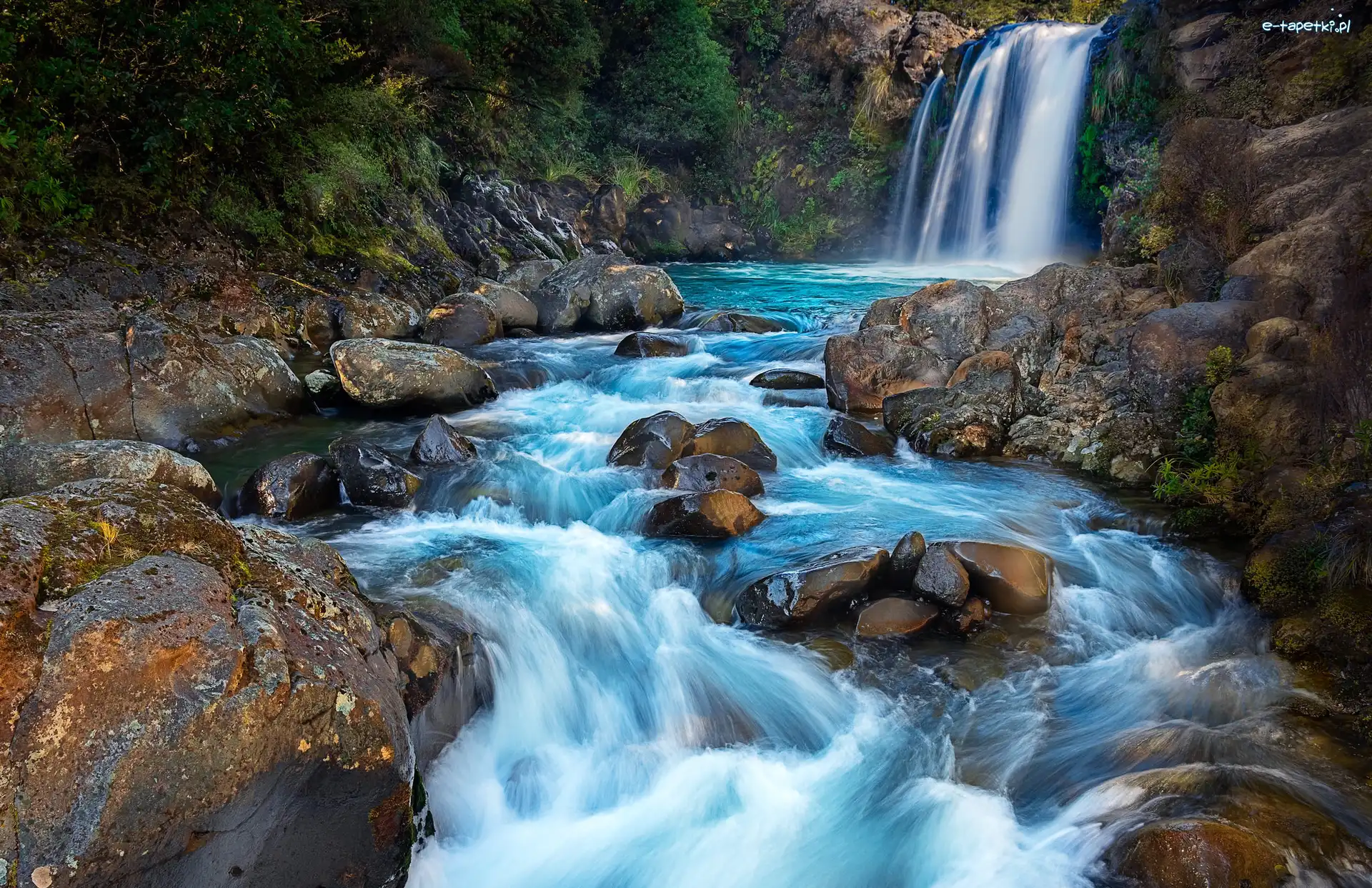 Skały, Rzeka, Park Narodowy Tongariro, Nowa Zelandia, Tawhai Falls, Wodospad