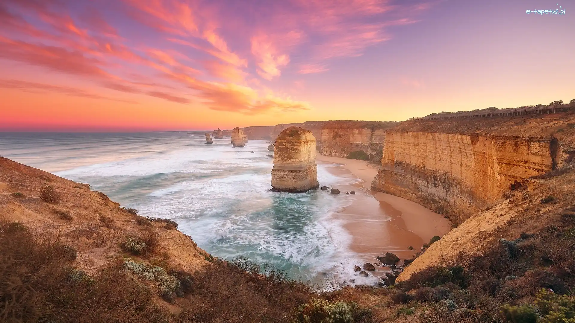 Zachód słońca, Dwunastu Apostołów, Australia, Wybrzeże, Cieśnina Bassa, Morze, Skały, Kolumny wapienne, Klif, Park Narodowy Port Campbell