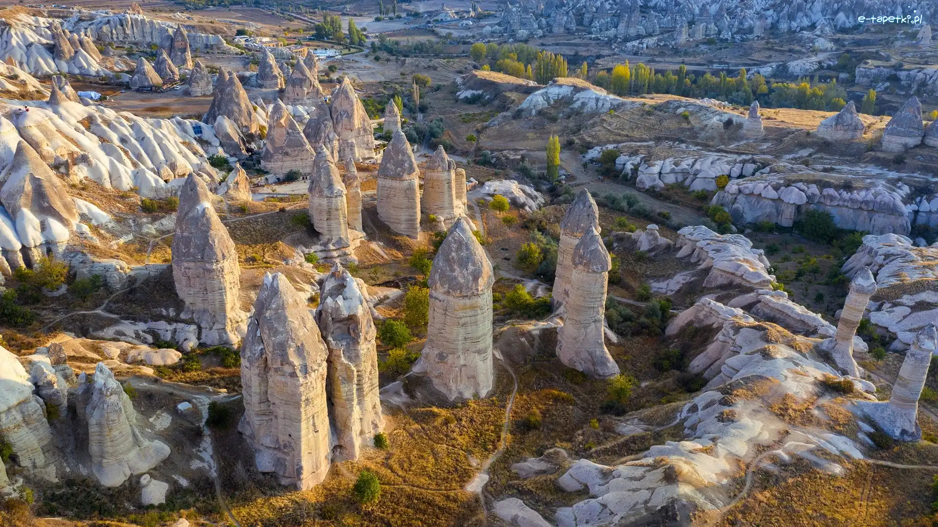 Skały, Turcja, Park Narodowy Goreme, Kościoły