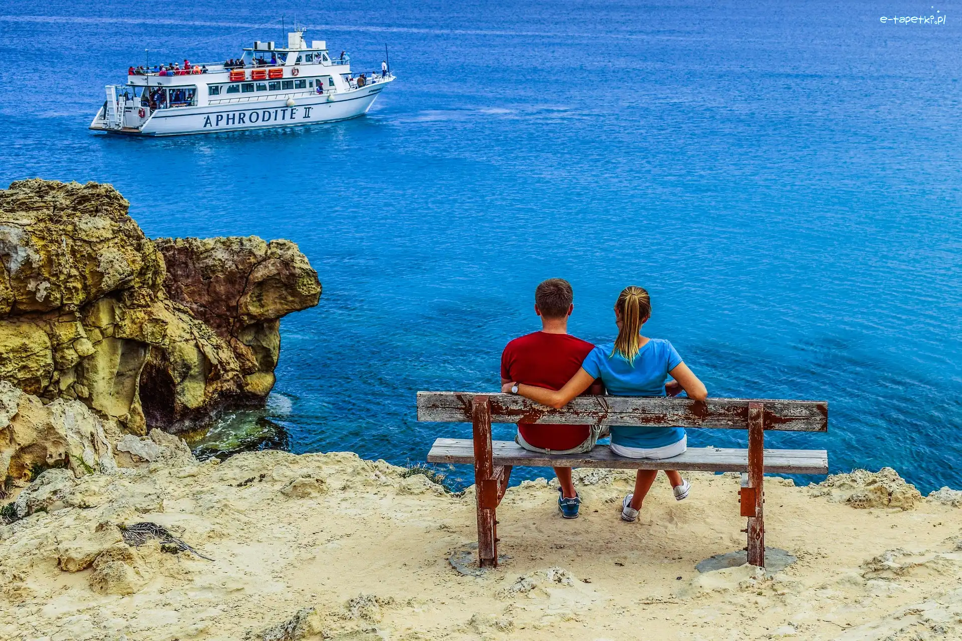 Skały, Statek, Para, Ludzie, Morze, Cypr, Cape Greco, Ławka, Przylądek