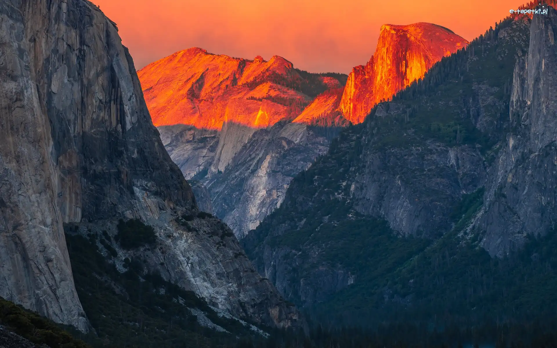 Zachód słońca, Góry, Stany Zjednoczone, Skały, Szczyty, Góra, Half Dome, Park Narodowy Yosemite, Rozświetlone, Kalifornia