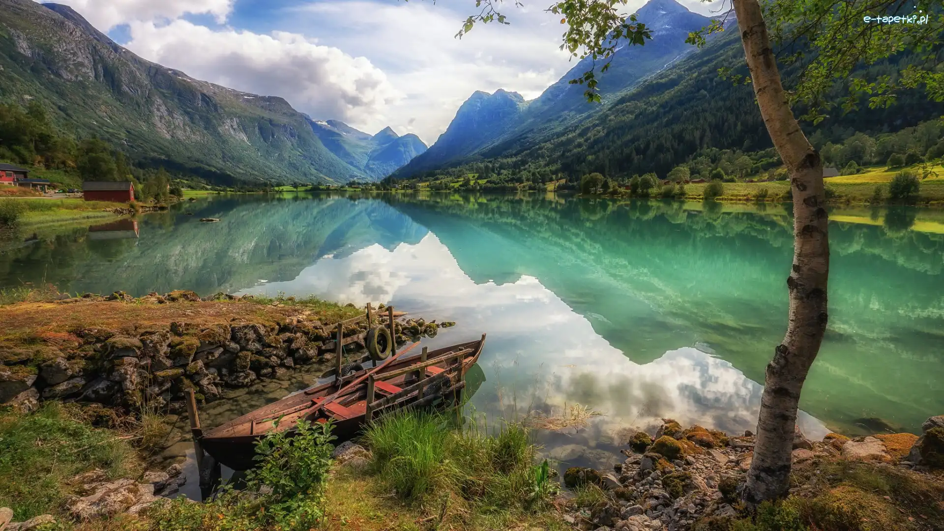 Łódka, Fiord Sognefjorden, Brzeg, Norwegia, Okręg Sogn og Fjordane