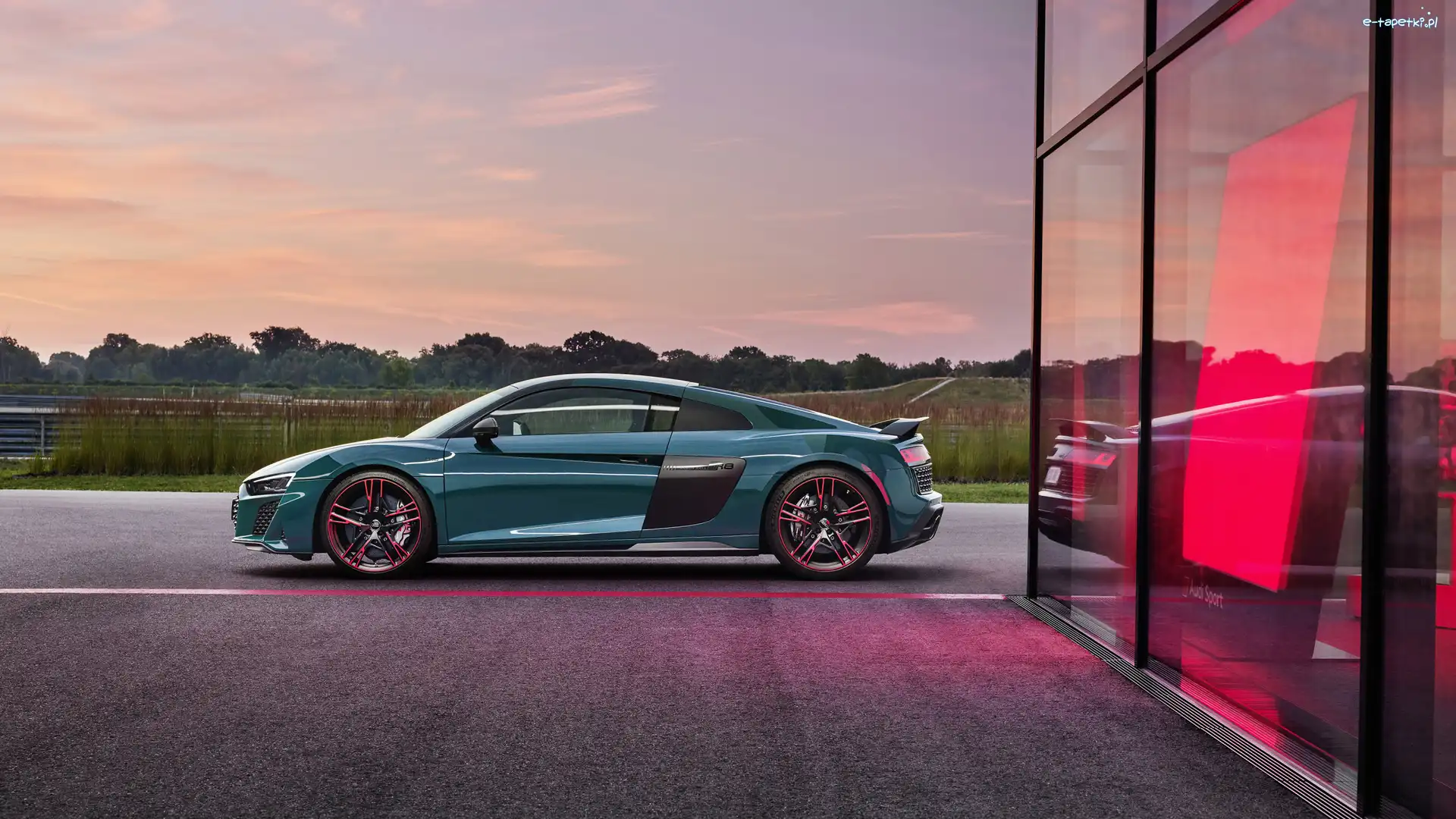 Ciemnozielone, Audi R8 Green Hell