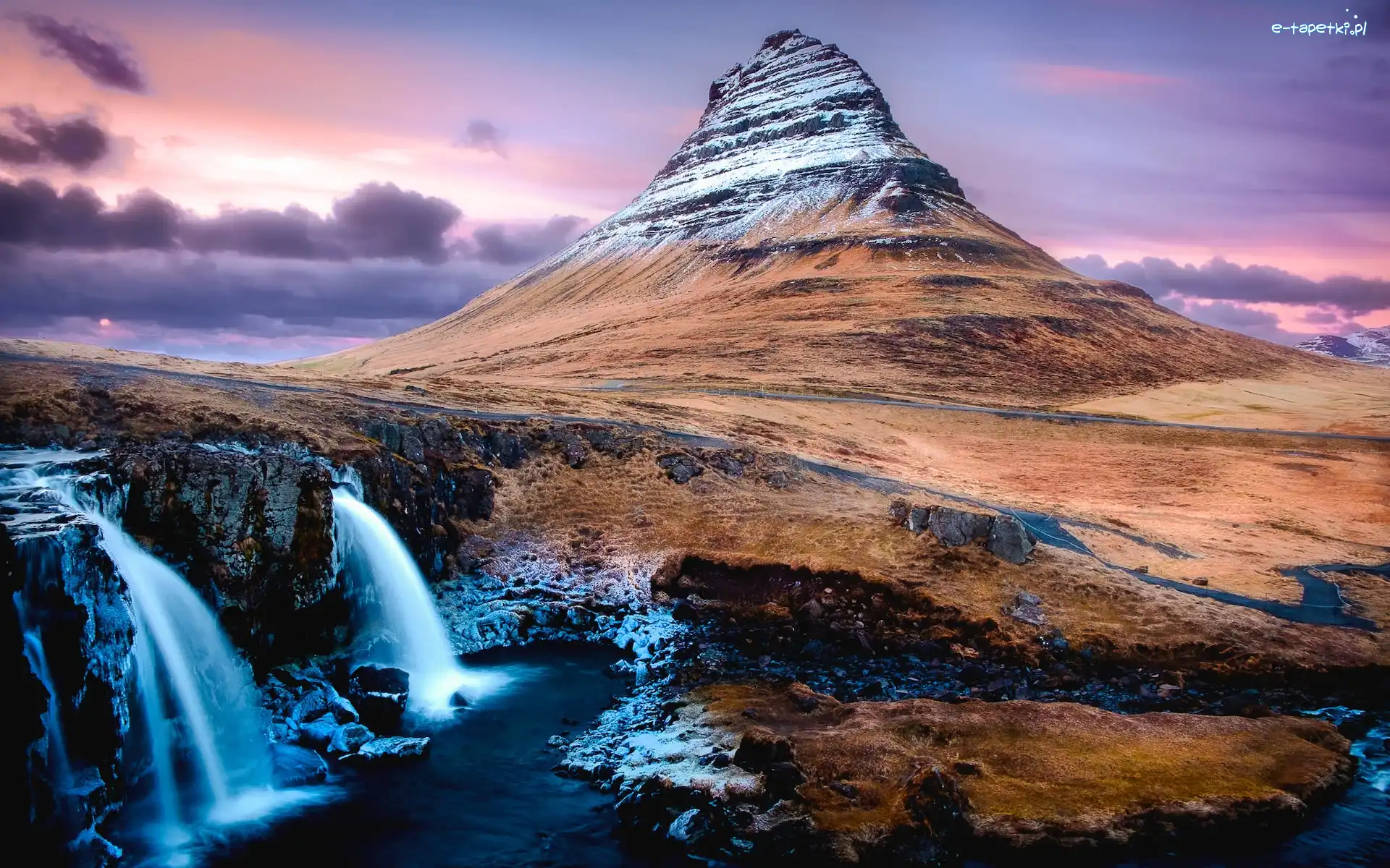 Islandia, Góra Kirkjufell, Wodospad Kirkjufellsfoss, Szczyt, Ośnieżony, Półwysep Snaefellsnes, Rzeka
