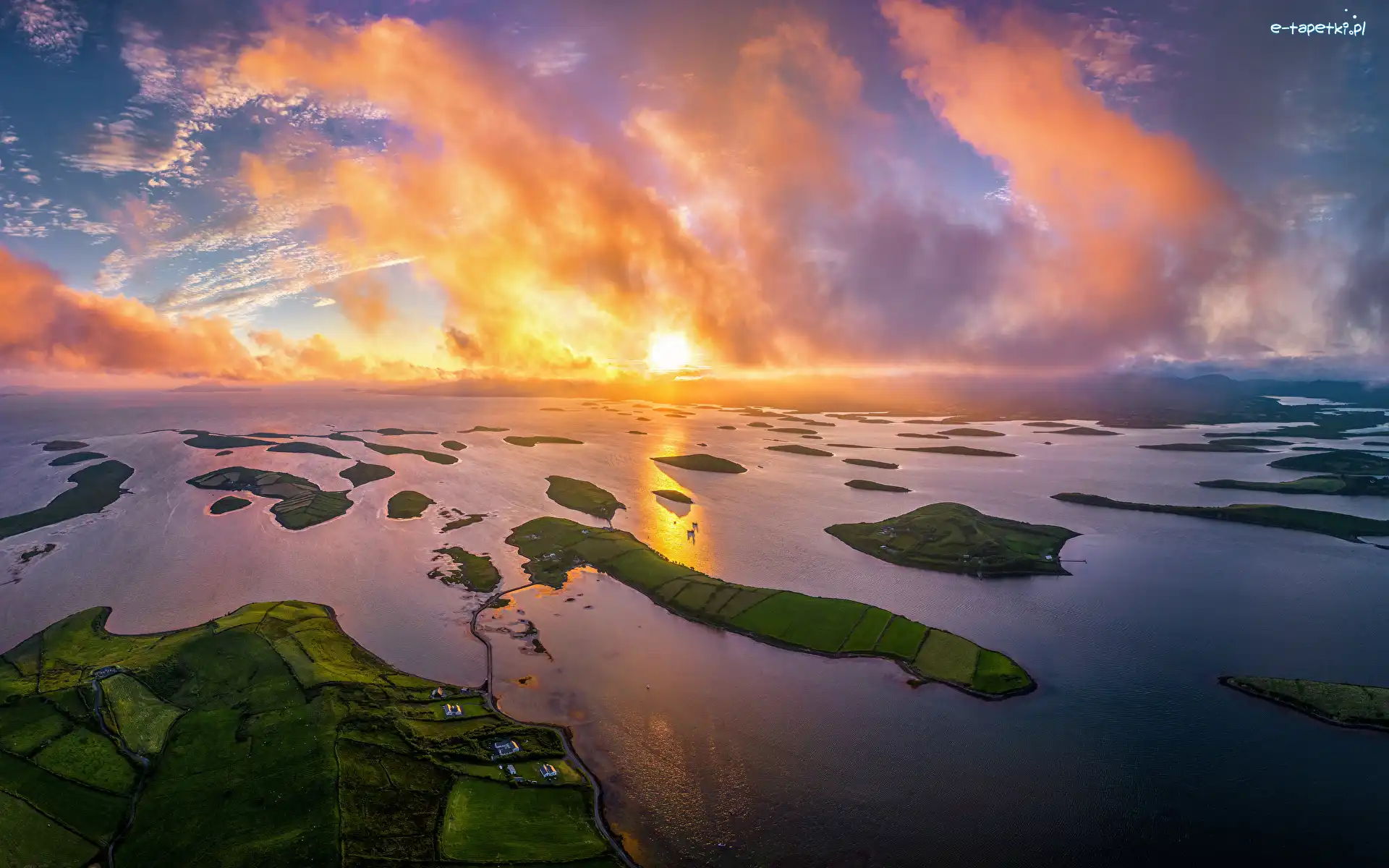 Wysepki, Niebo, Irlandia, Hrabstwo Mayo, Zachód słońca, Zatoka, Clew Bay, Morze