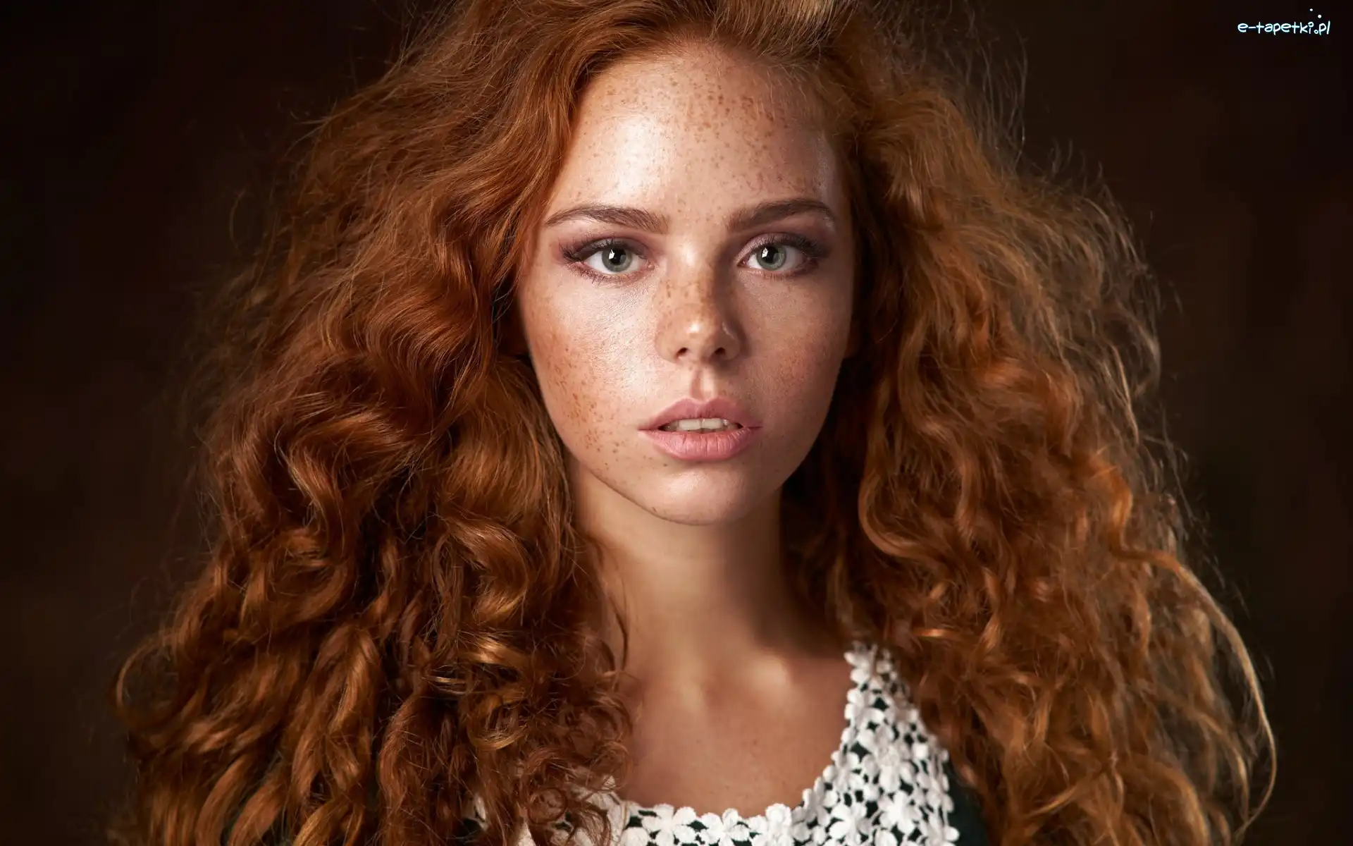 Piegi, Blogerka, Erika Postnikova, Modelka, Kobieta, Włosy, Rude