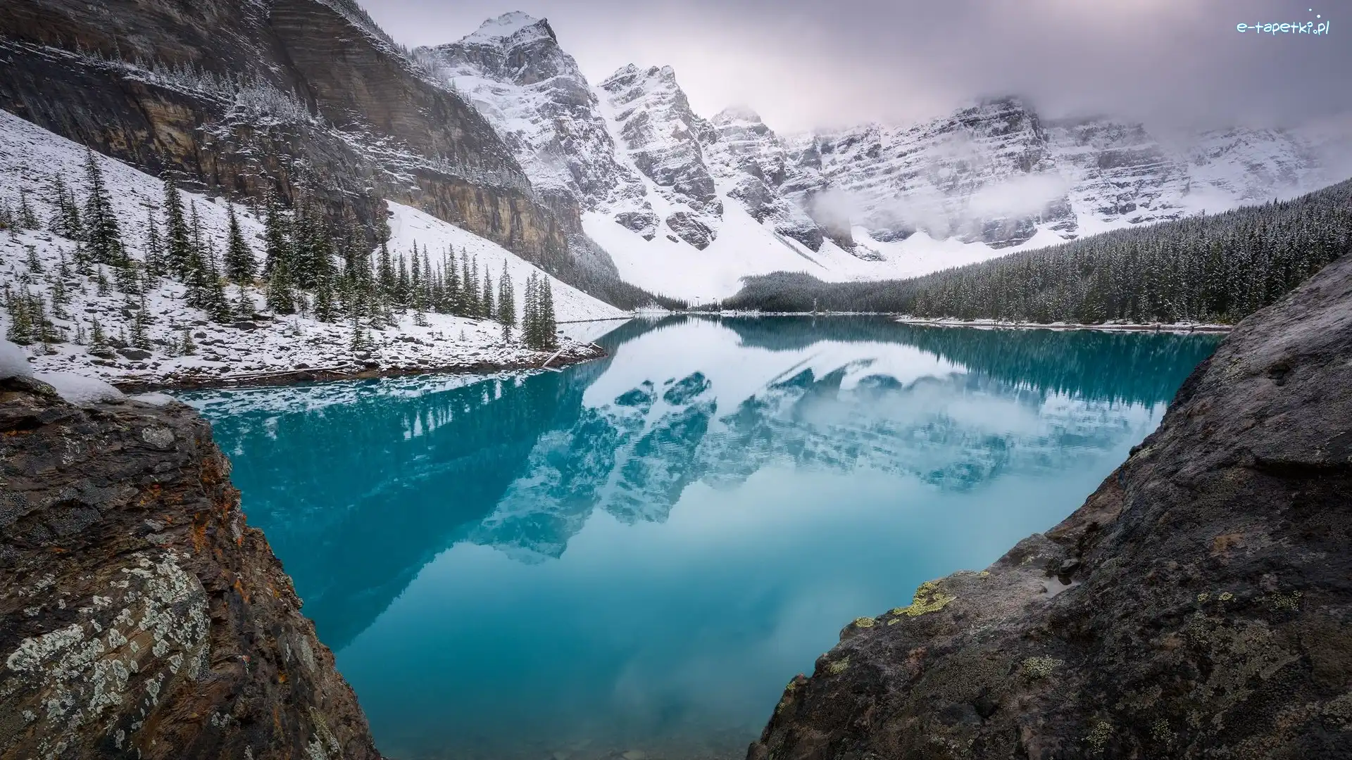 Góry, Jezioro, Kanada, Prowincja Alberta, Moraine Lake, Drzewa, Zima, Park Narodowy Banff