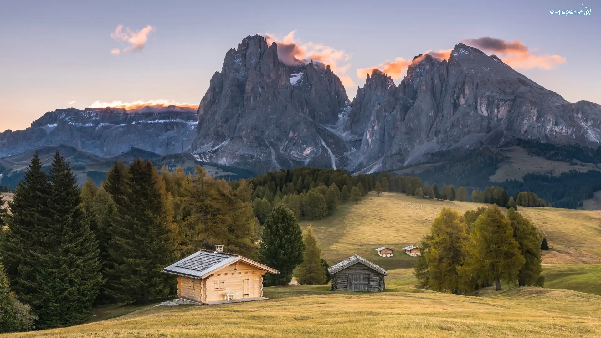 Val Gardena, Góry Sassolungo, Włochy, Domy, Dolina, Drzewa, Drewniane, Dolomity