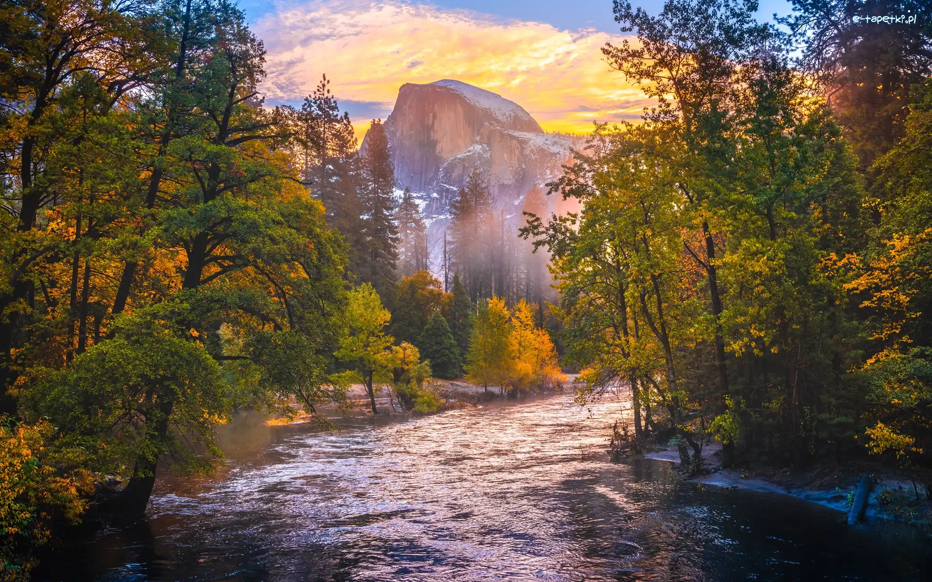 Drzewa, Park Narodowy Yosemite, Las, Szczyt, Stany Zjednoczone, Half Dome, Merced River, Kalifornia, Rzeka, Góry, Jesień