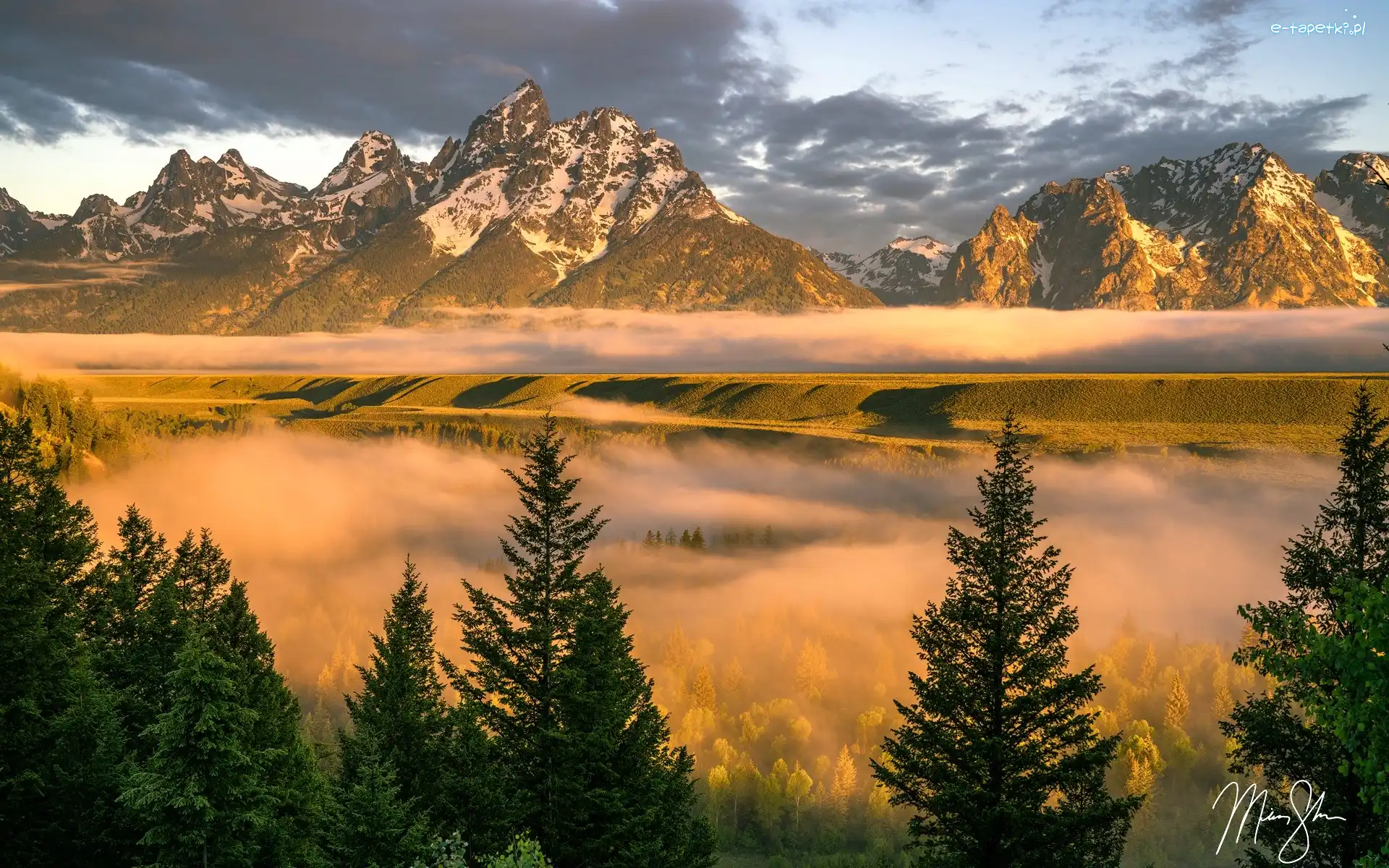 Mgła, Park Narodowy Grand Teton, Rzeka, Teton Range, Stany Zjednoczone, Las, Chmury, Stan Wyoming, Drzewa, Góry, Snake River