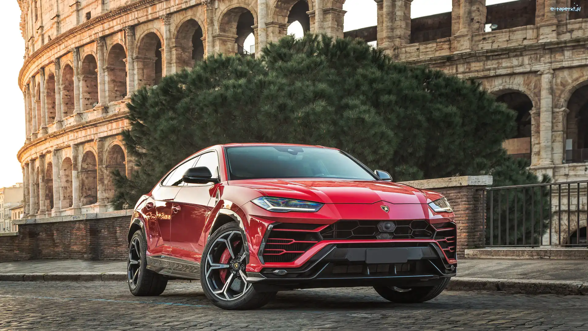2021, Lamborghini Urus