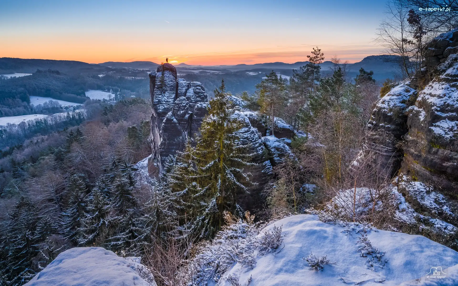 Niemcy, Góry Połabskie, Skały, Zima, Zachód słońca, Park Narodowy Saskiej Szwajcarii, Drzewa