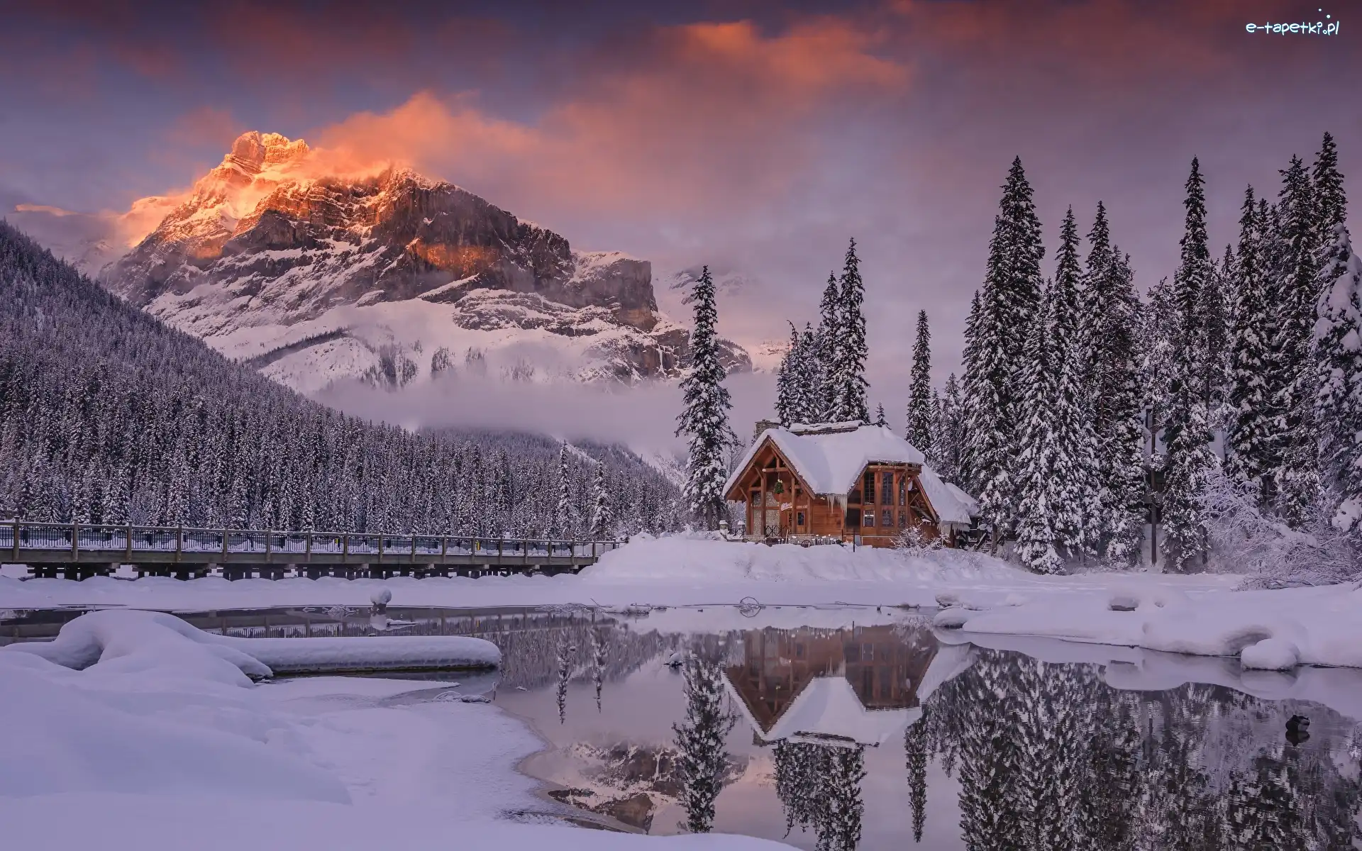 Canadian Rockies, Góry, Dom, Lasy, Zima, Kanada, Śnieg, Park Narodowy Yoho, Jezioro Emerald Lake