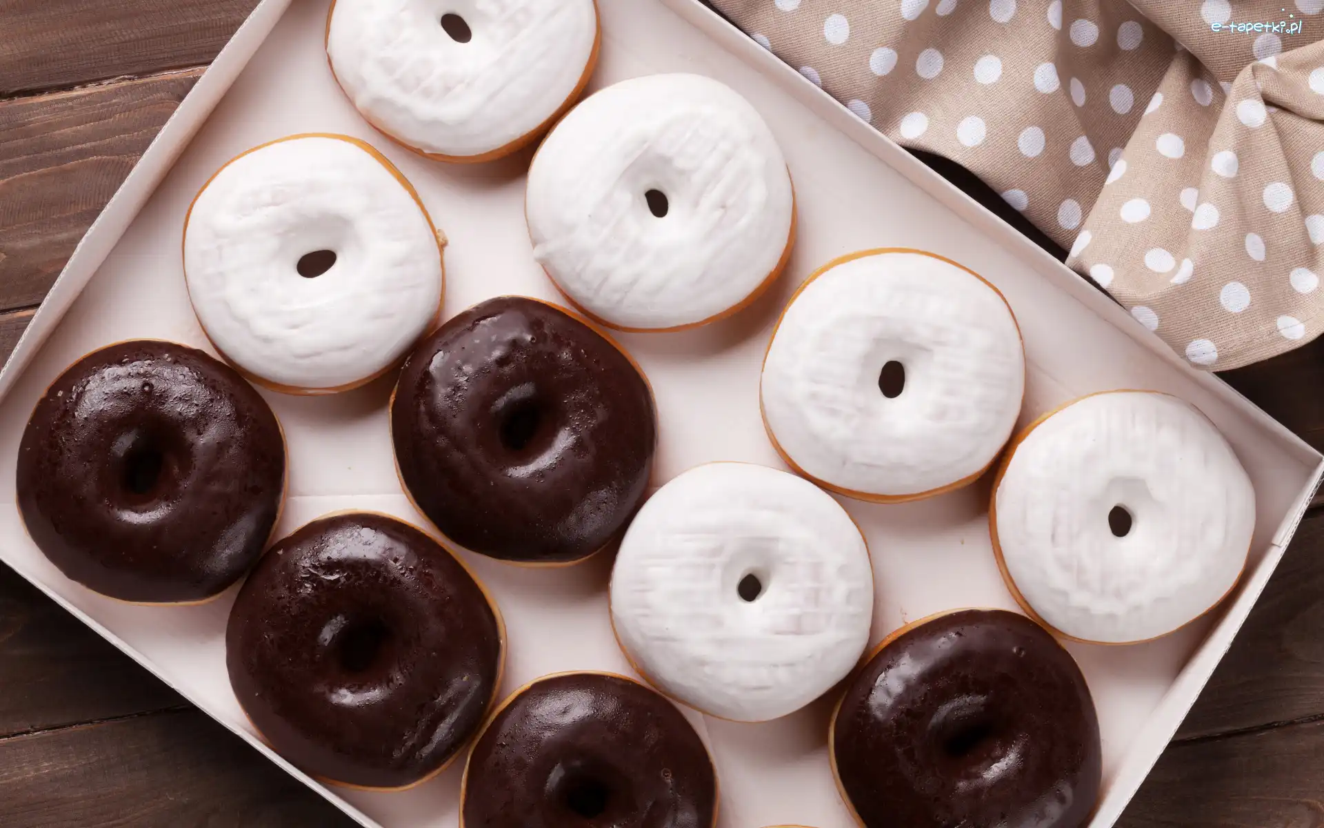 Donuty, Czekolada, Lukrowane, Pączki