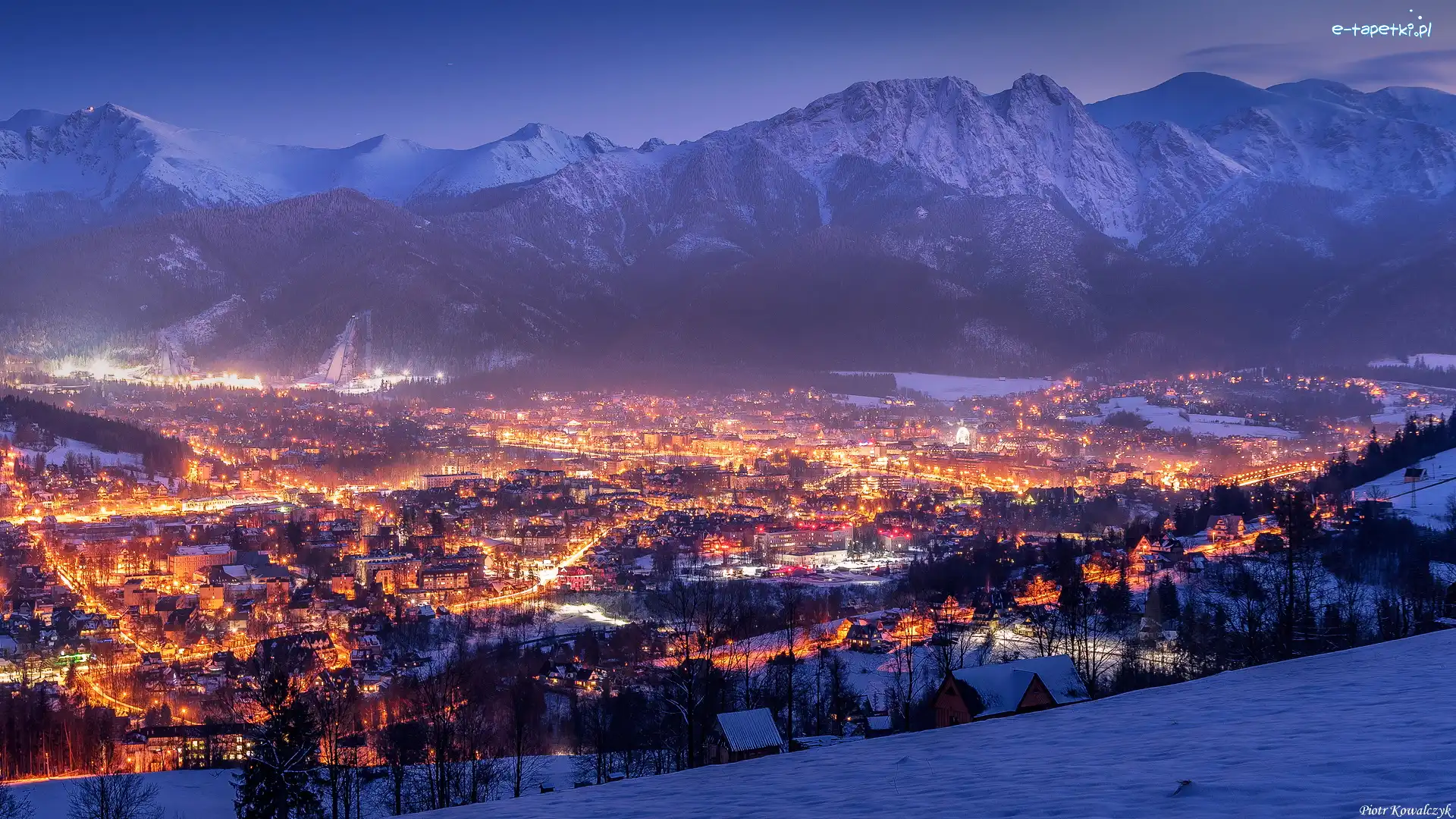 Zakopane, Oświetlone, Miasto, Polska, Góry, Zima