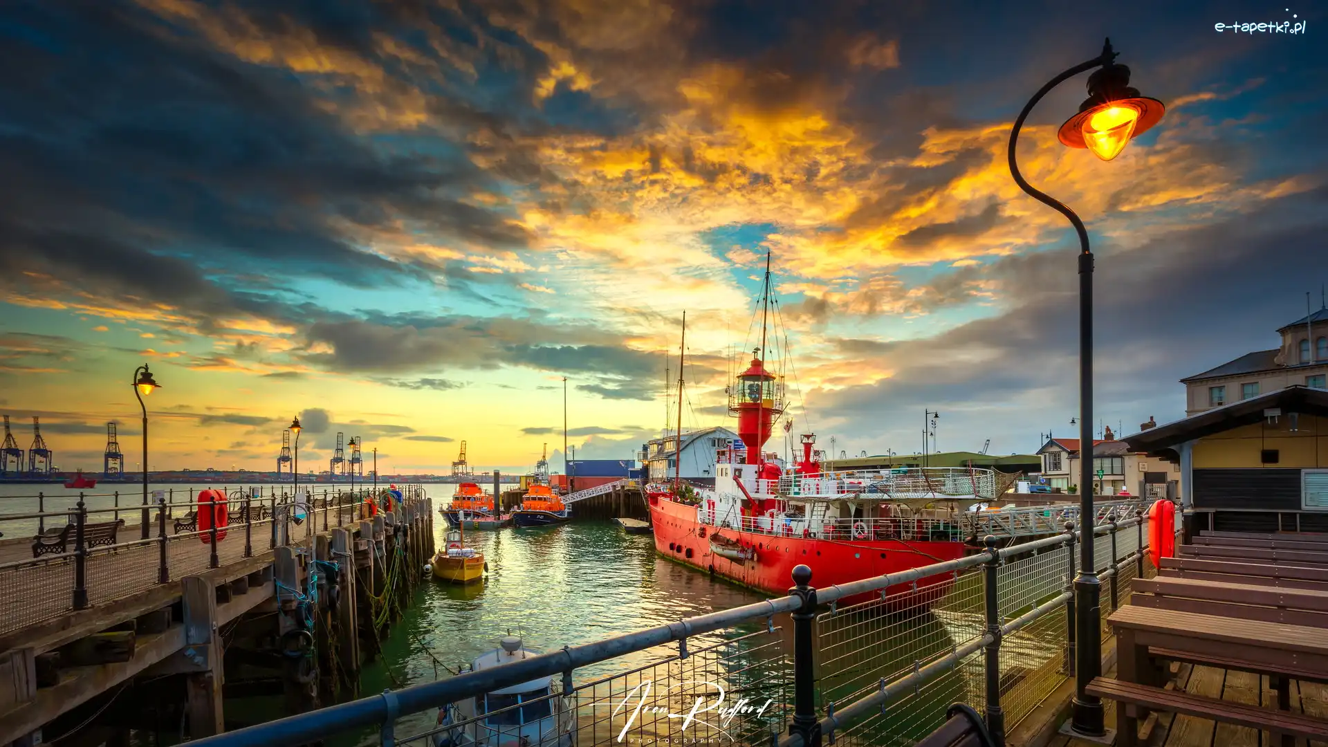 Anglia, Statki, Molo, Latarnie, Przystań, Harwich, Halfpenny Pier