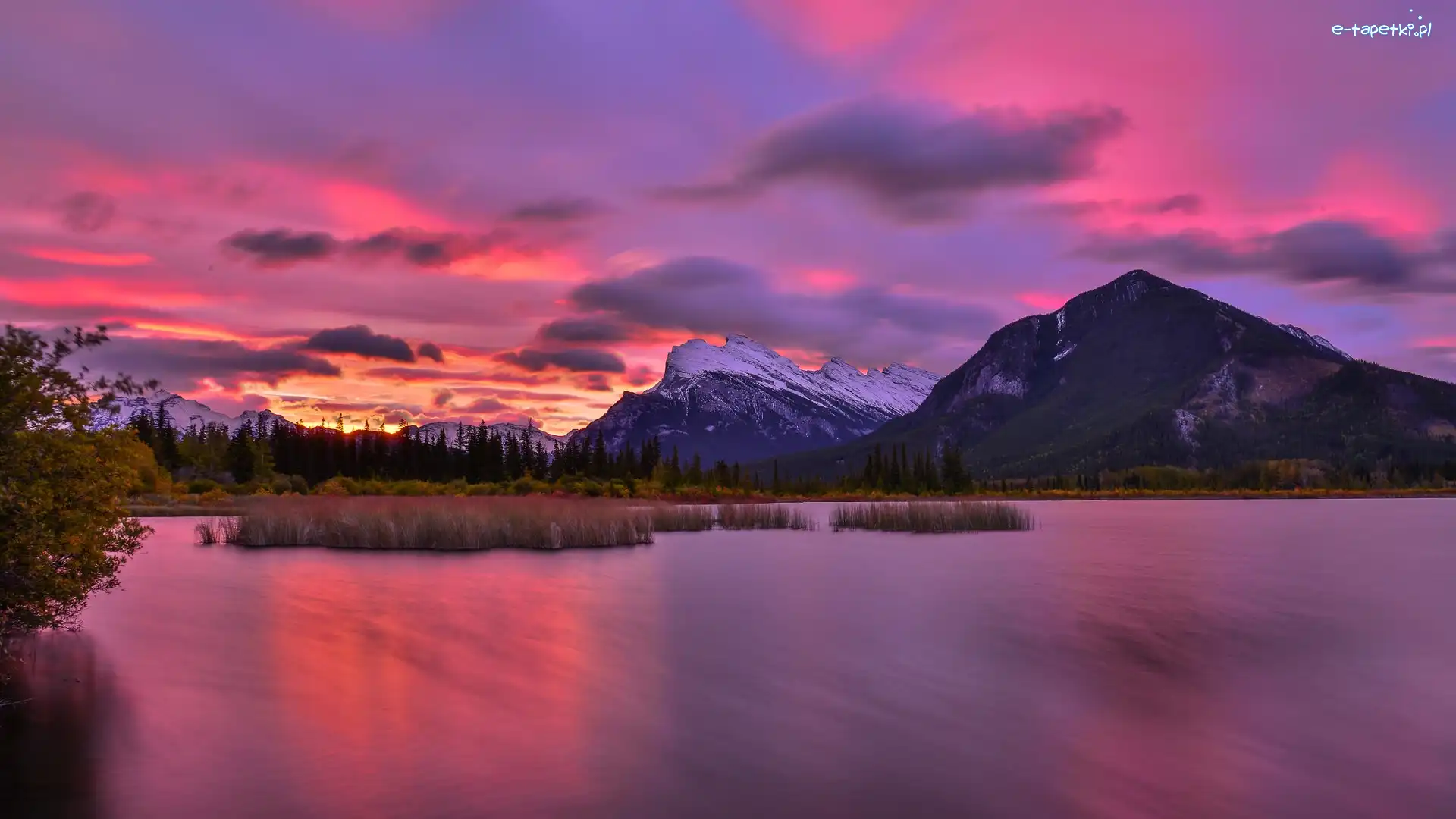 Drzewa, Góry, Odbicie, Jezioro, Kanada, Vermilion Lake, Niebo, Prowincja Alberta, Kolorowe, Canadian Rockies, Park Narodowy Banff