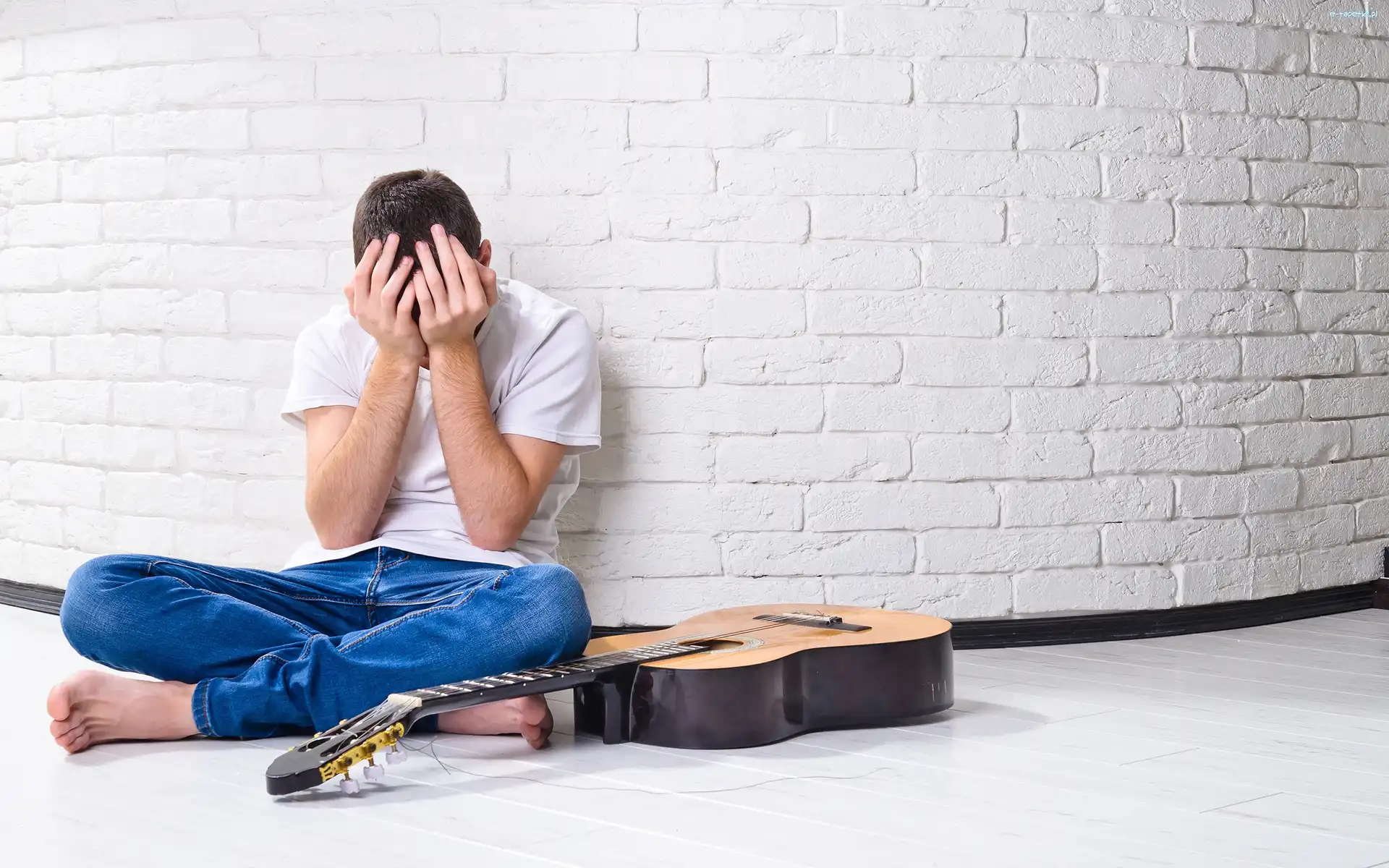 Smutny, Ściana, Mężczyzna, Gitara, Cegły