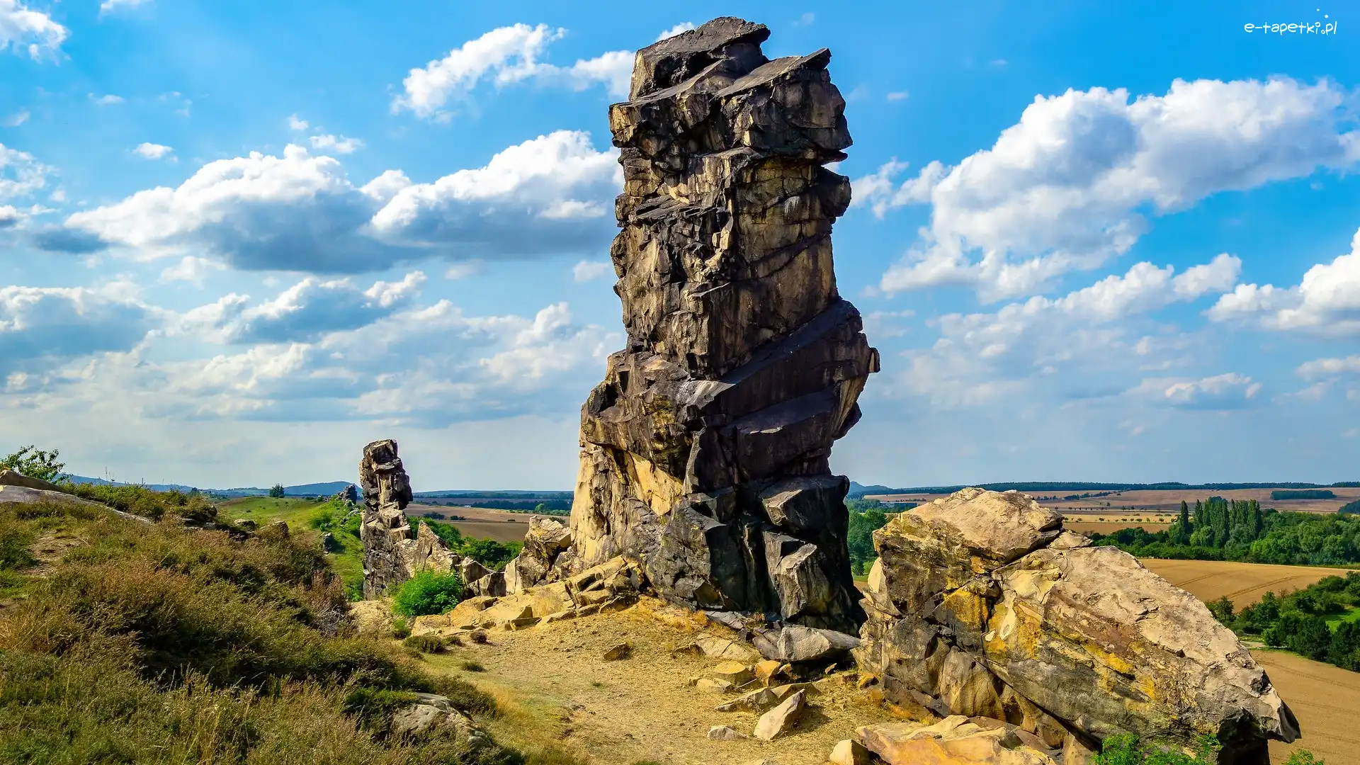 Niemcy, Formacja skalna, Teufelsmauer, Skała, Wysoka, Drzewa, Pola