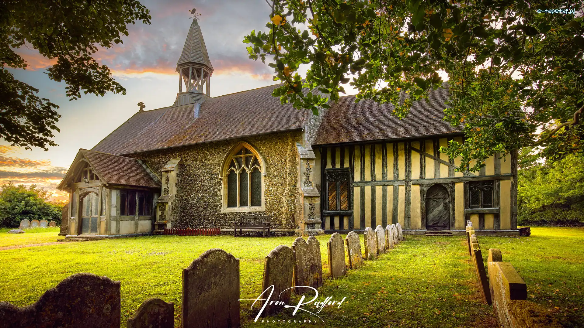 Croffield, Anglia, Suffolk, Kościół Wszystkich Świętych