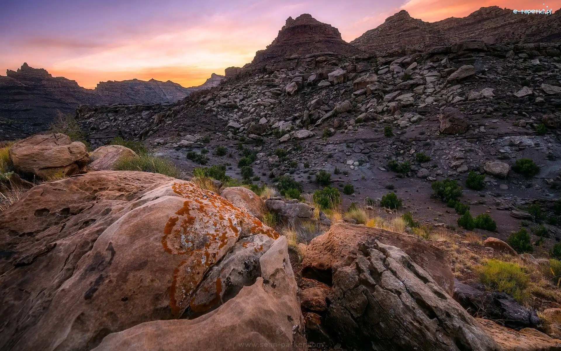 Góry, Park Narodowy Canyonlands, Skały, Stany Zjednoczone, Utah