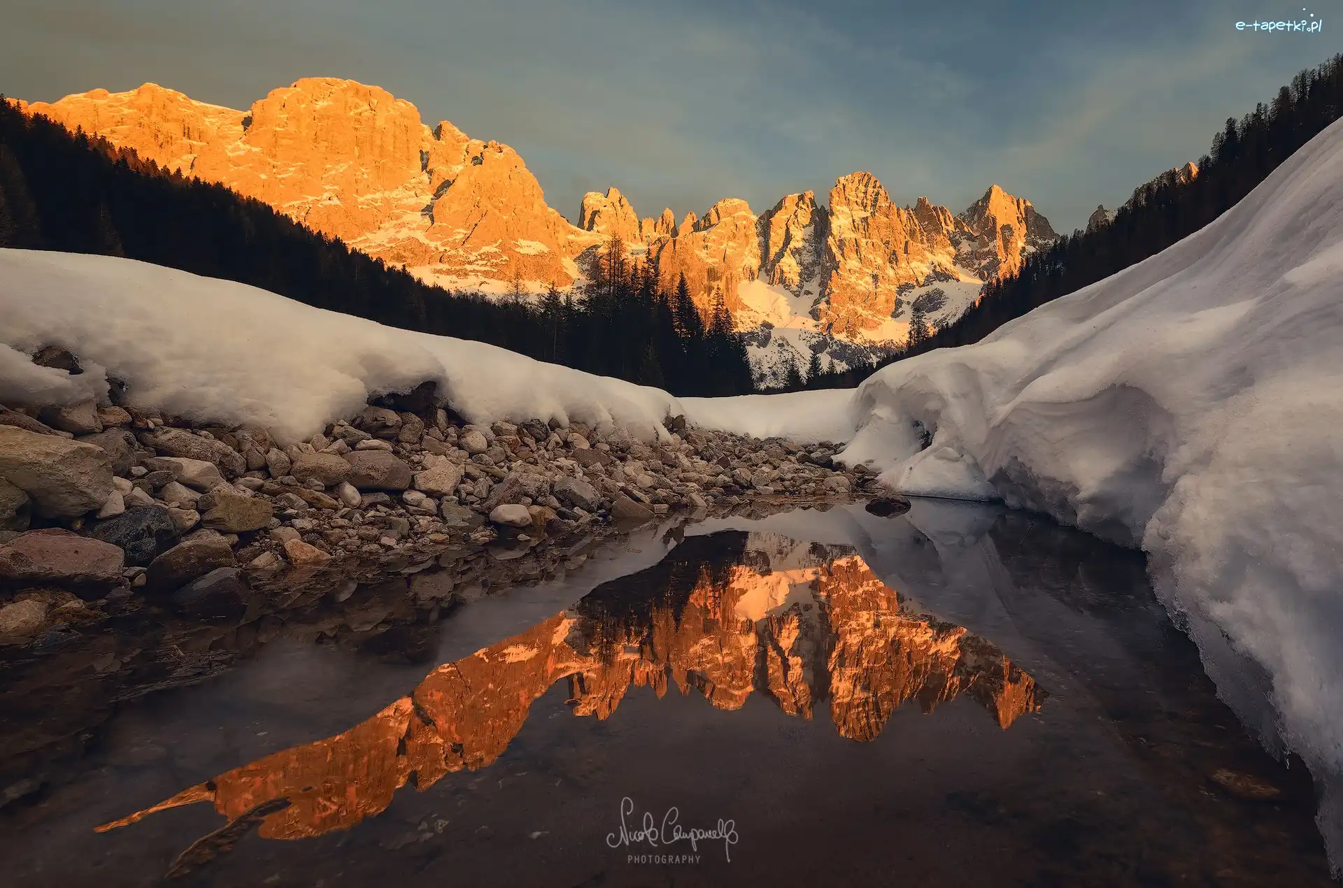 Drzewa, Pale di San Martino, Włochy, Odbicie, Val Venegia, Kamienie, Śnieg, Góry