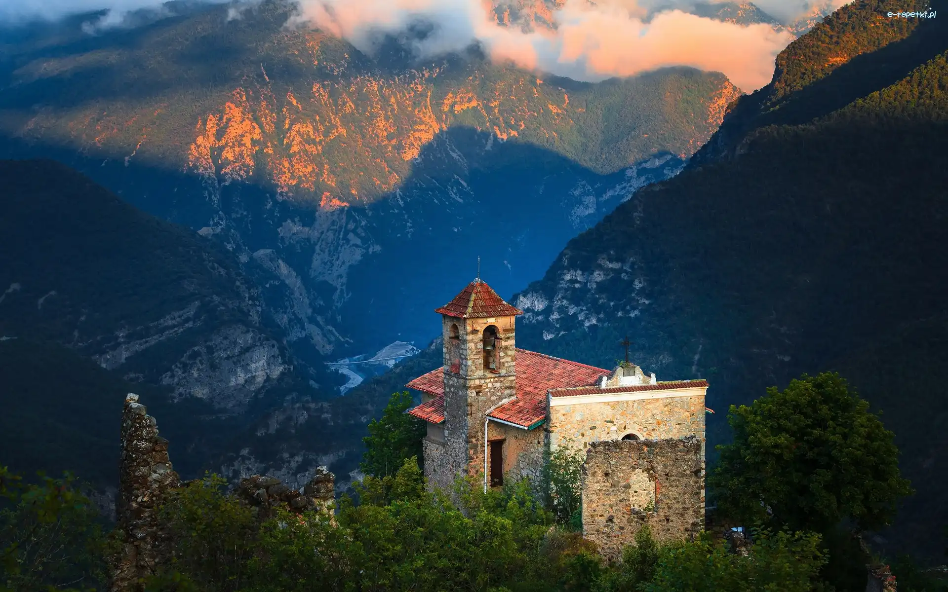 Kościół, Francja, Tournefort, Góry