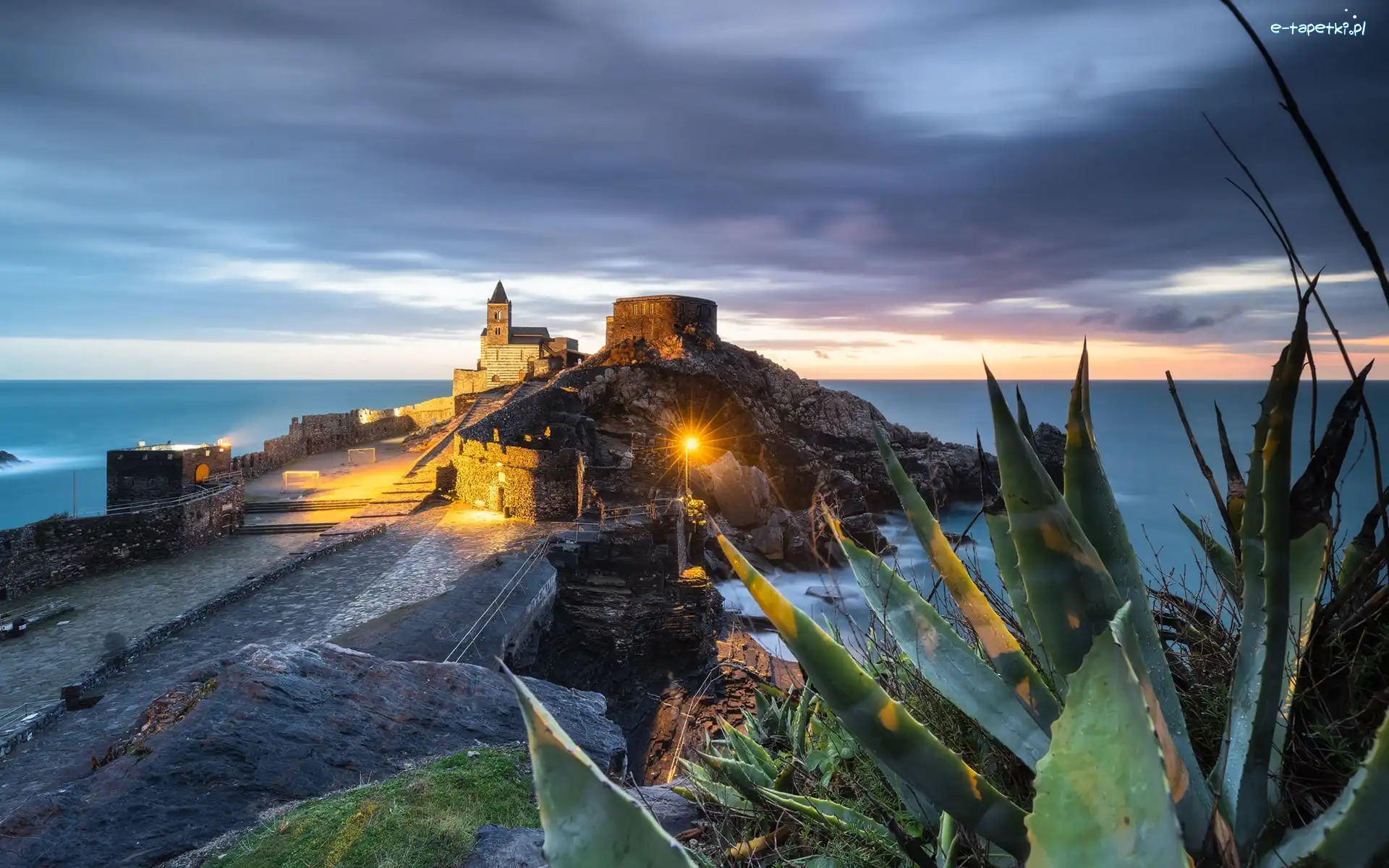 Morze Liguryjskie, Kościół św Piotra, Włochy, Liguria, Wybrzeże, Skały, Portovenere, Chiesa di San Pietro